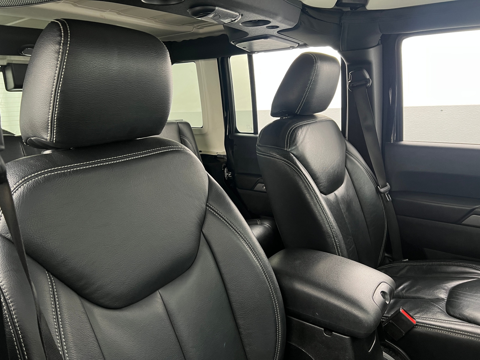 Thumbnail: 2018 Jeep Wrangler - 2