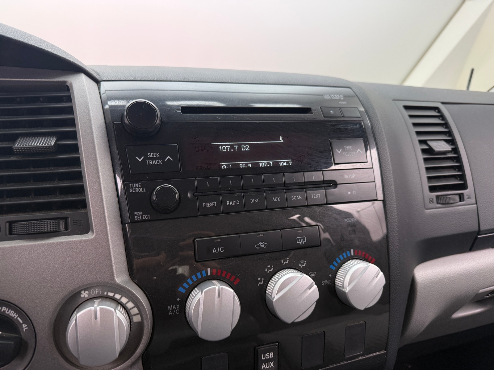 Thumbnail: 2013 Toyota Tundra - 4