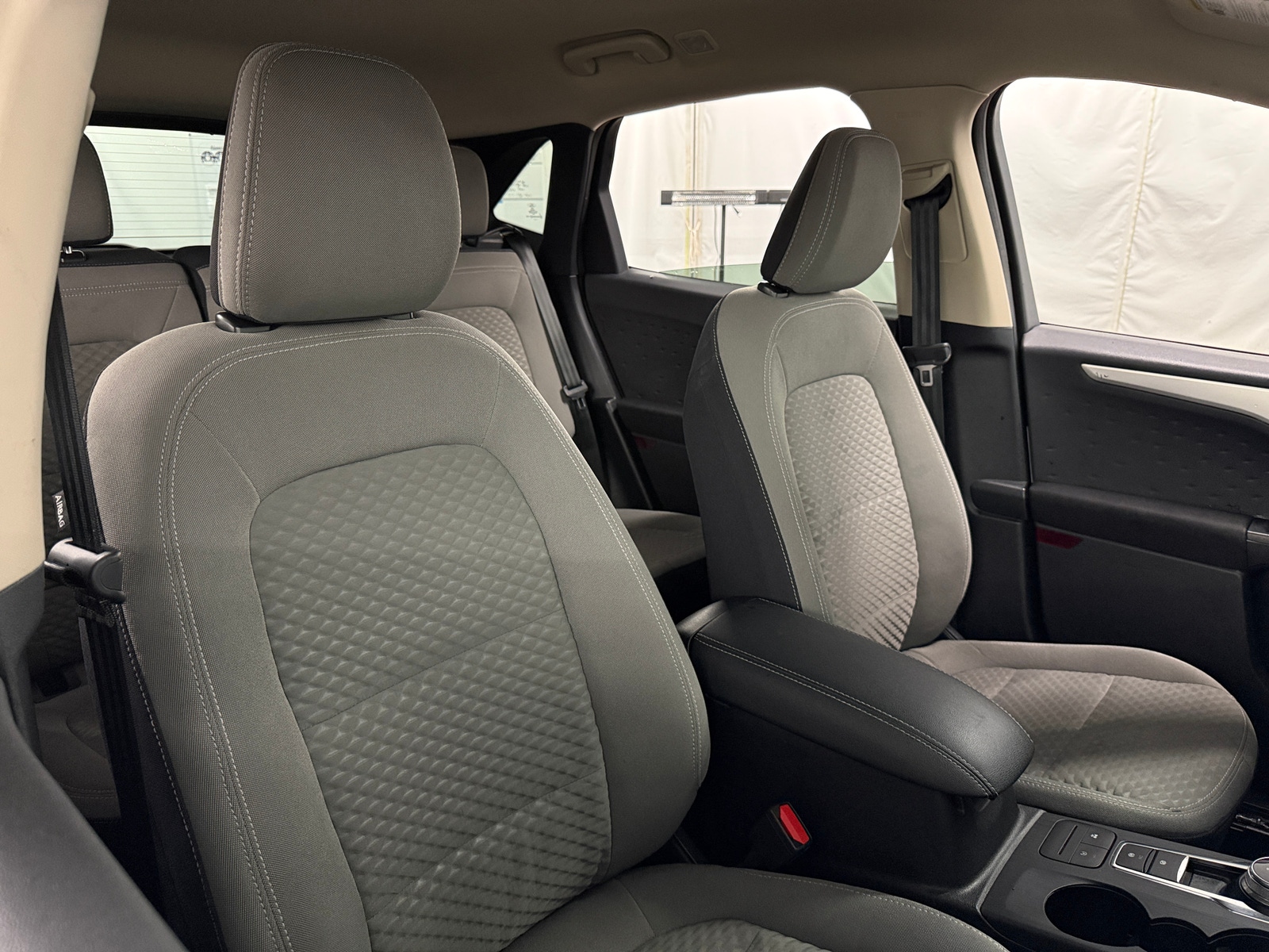 Thumbnail: 2020 Ford Escape - 2