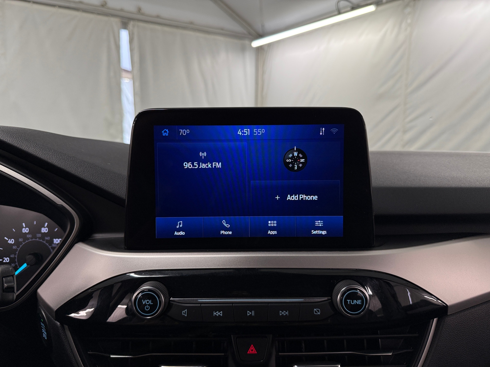 Thumbnail: 2020 Ford Escape - 4