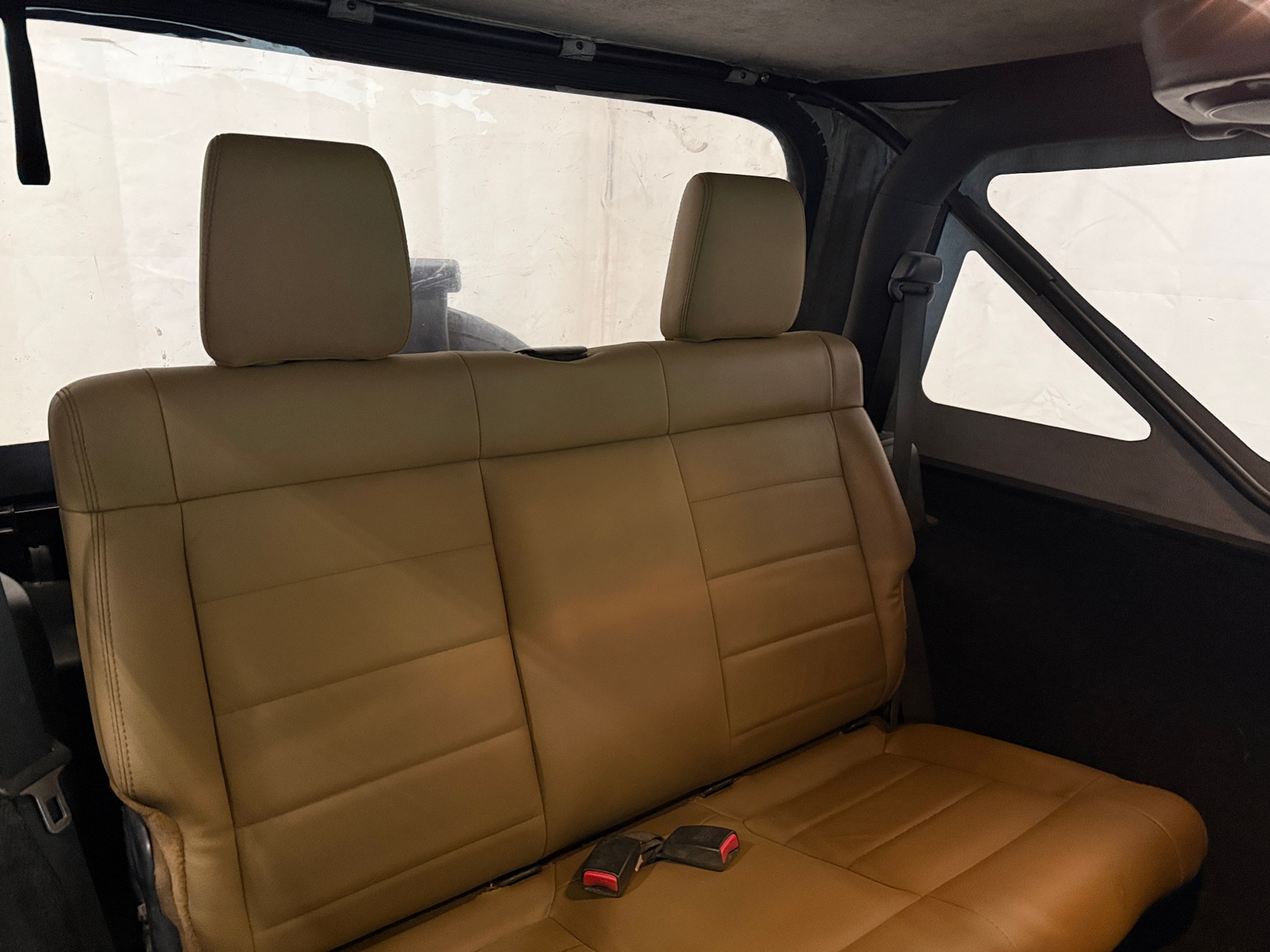 Thumbnail: 2011 Jeep Wrangler - 6