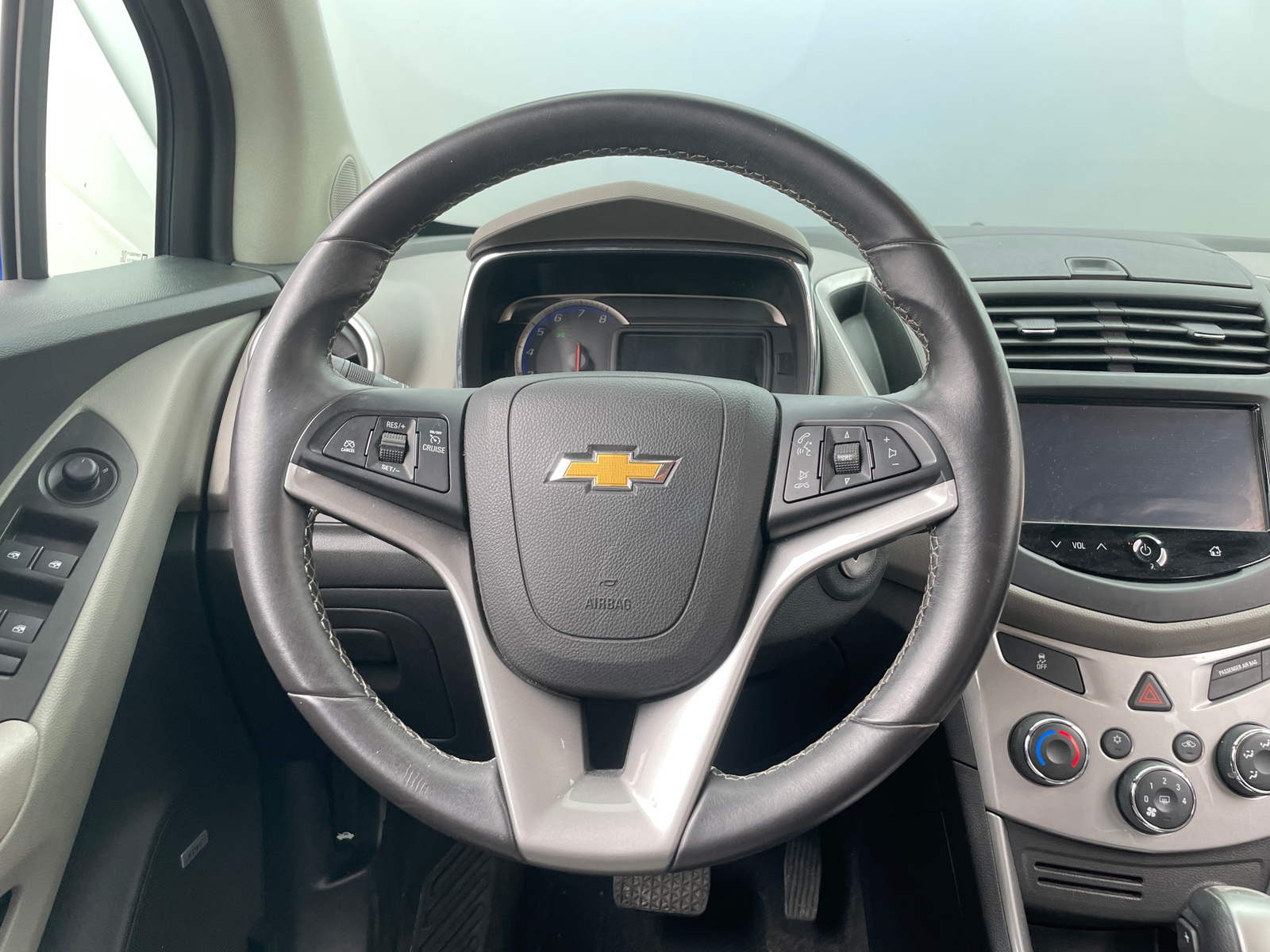 Thumbnail: 2016 Chevrolet Trax - 5