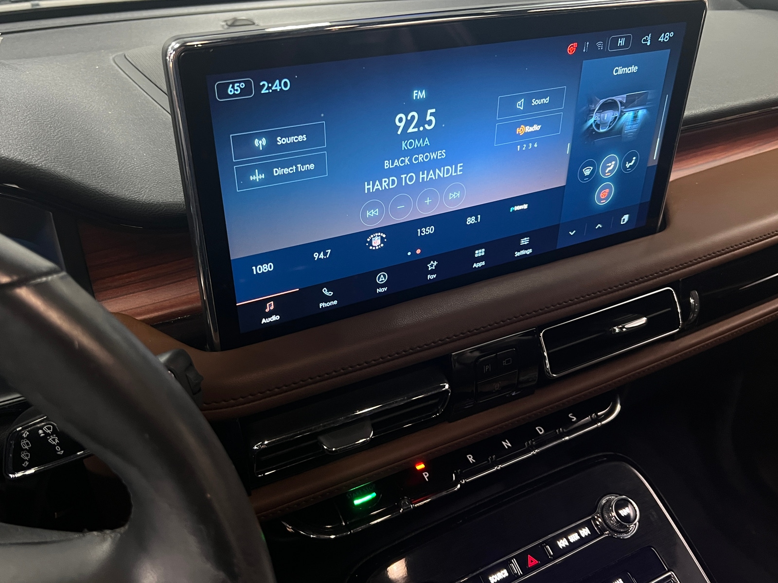 Thumbnail: 2022 Lincoln Nautilus - 3