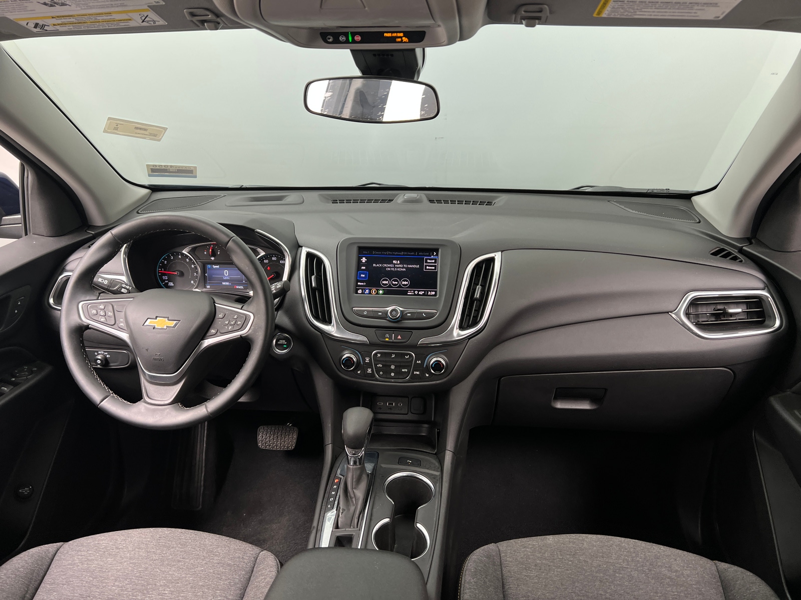 Thumbnail: 2023 Chevrolet Equinox - 3