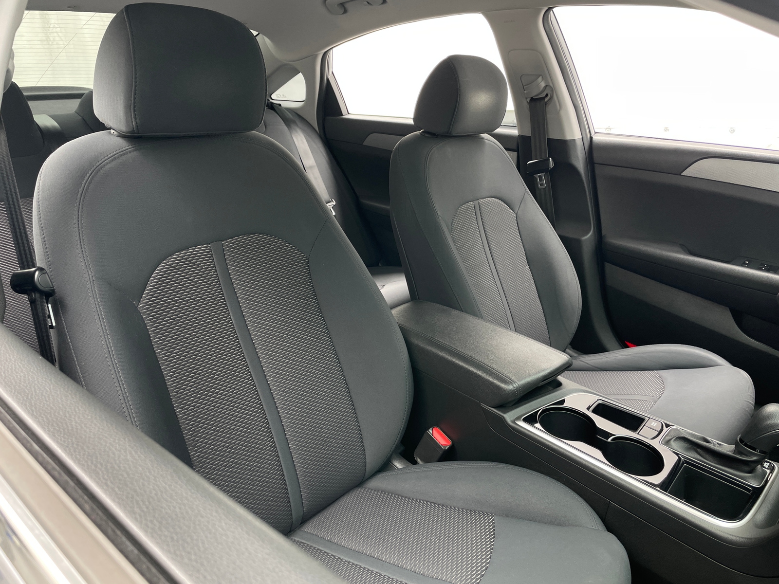 Thumbnail: 2018 Hyundai Sonata - 2