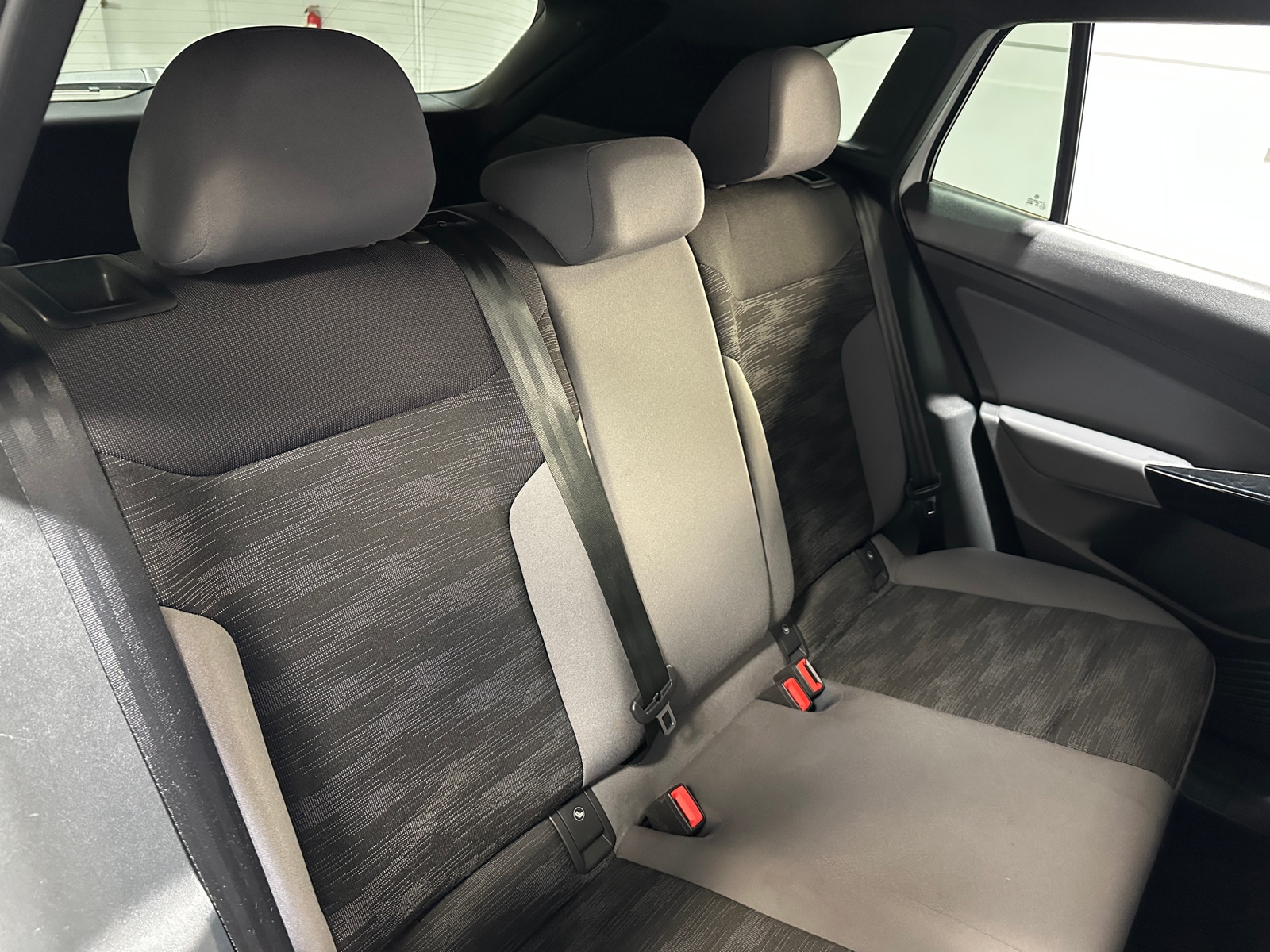 Thumbnail: 2022 Volkswagen ID.4 - 6