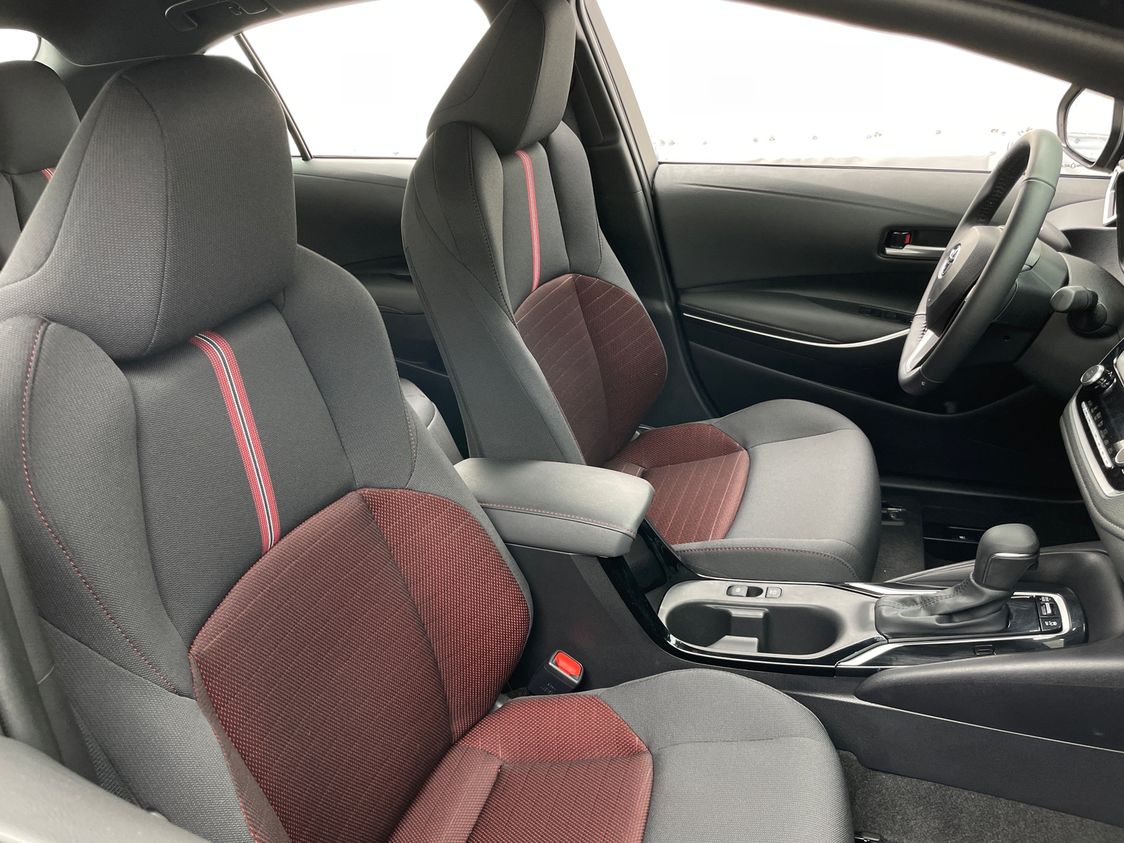 Thumbnail: 2025 Toyota Corolla - 2