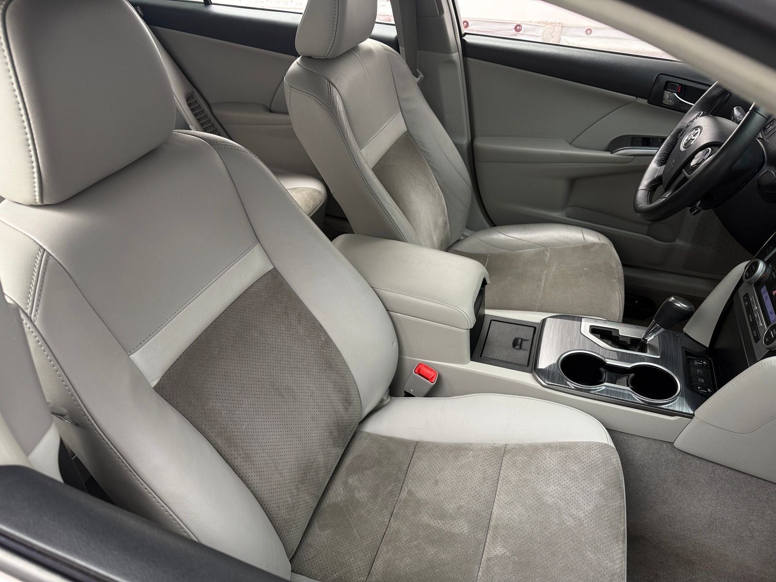 Thumbnail: 2012 Toyota Camry - 2