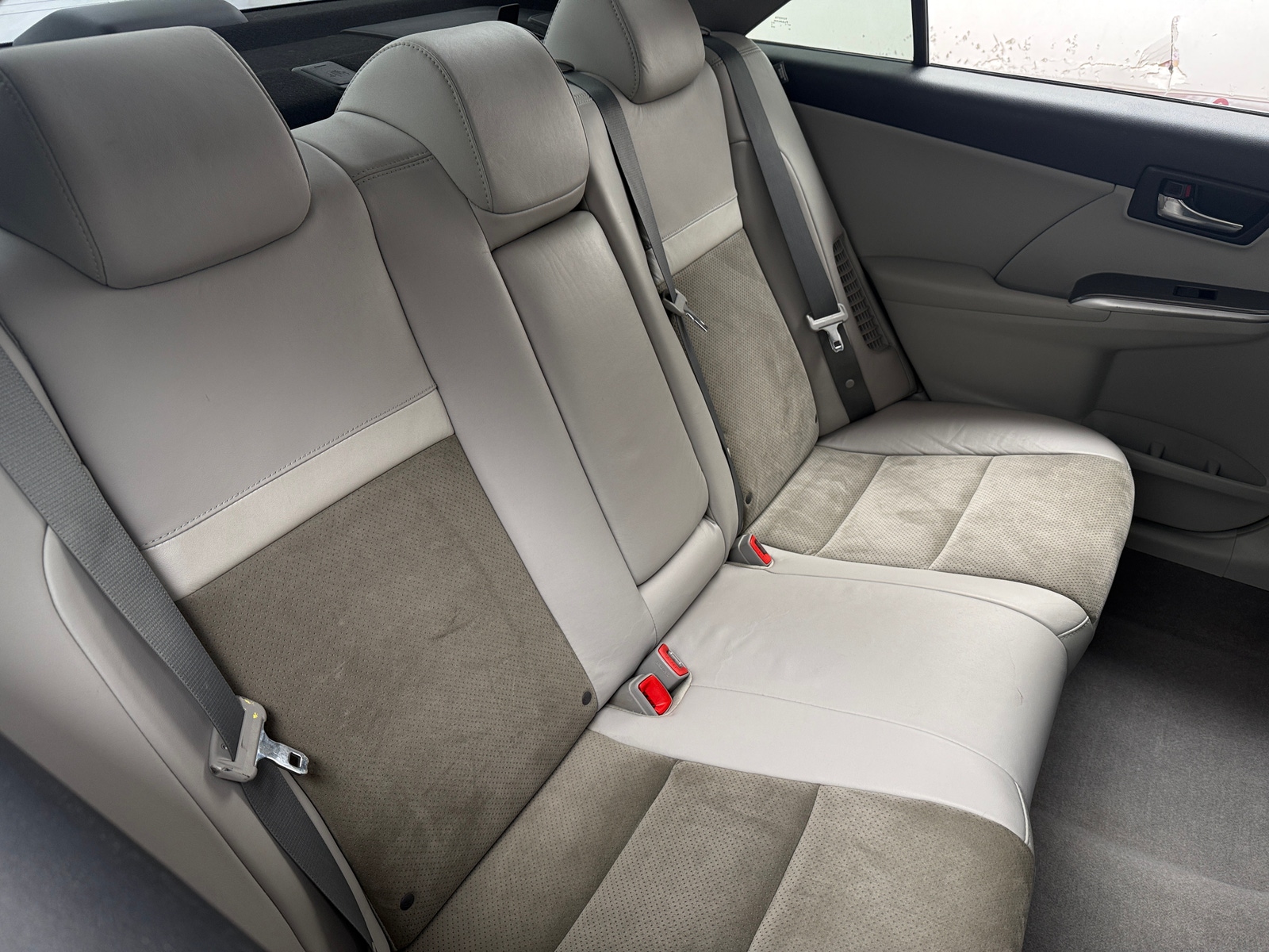 Thumbnail: 2012 Toyota Camry - 6