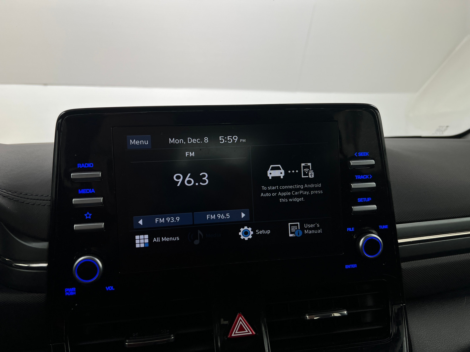 Thumbnail: 2022 Hyundai Ioniq - 4