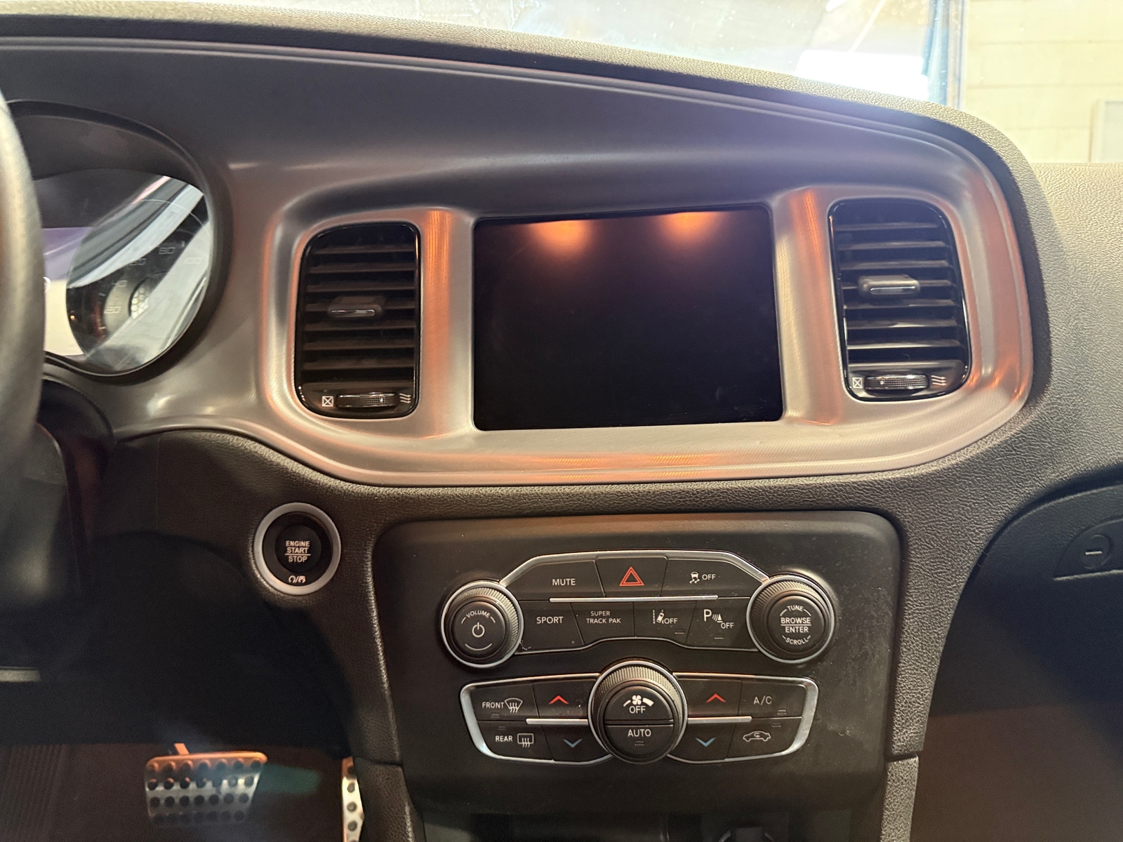 Thumbnail: 2023 Dodge Charger - 4