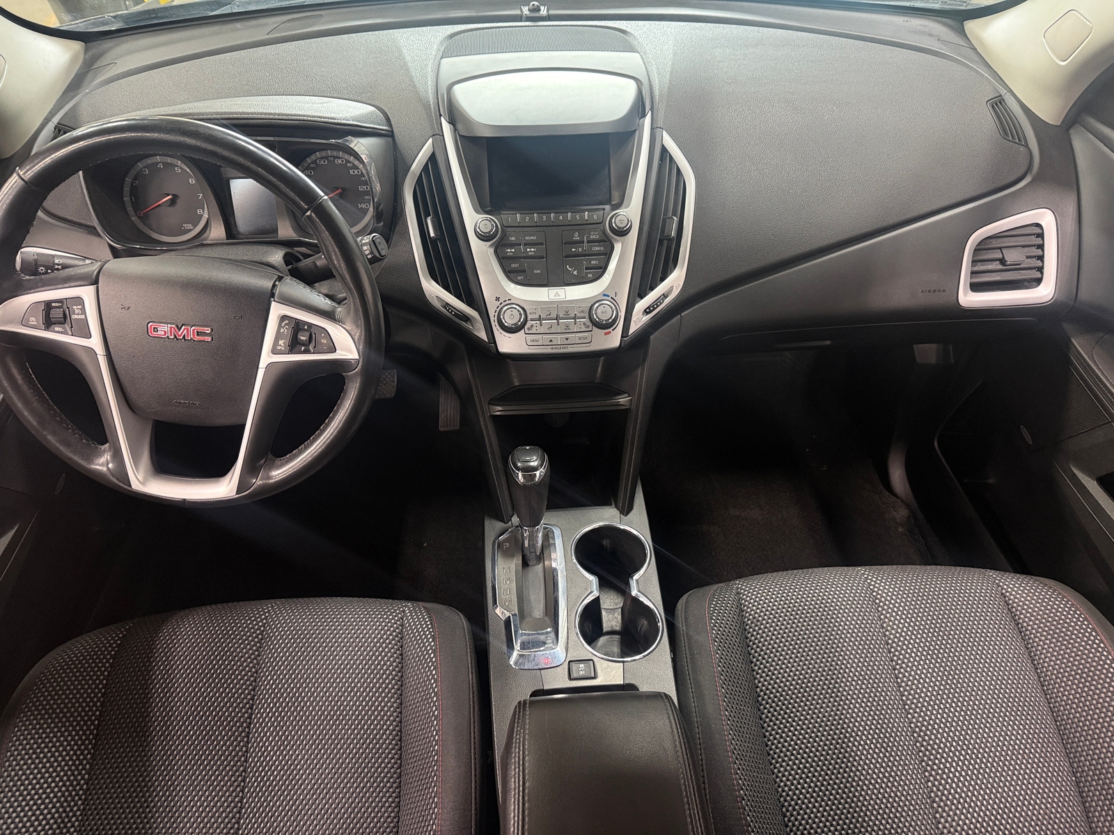 Thumbnail: 2017 GMC Terrain - 3