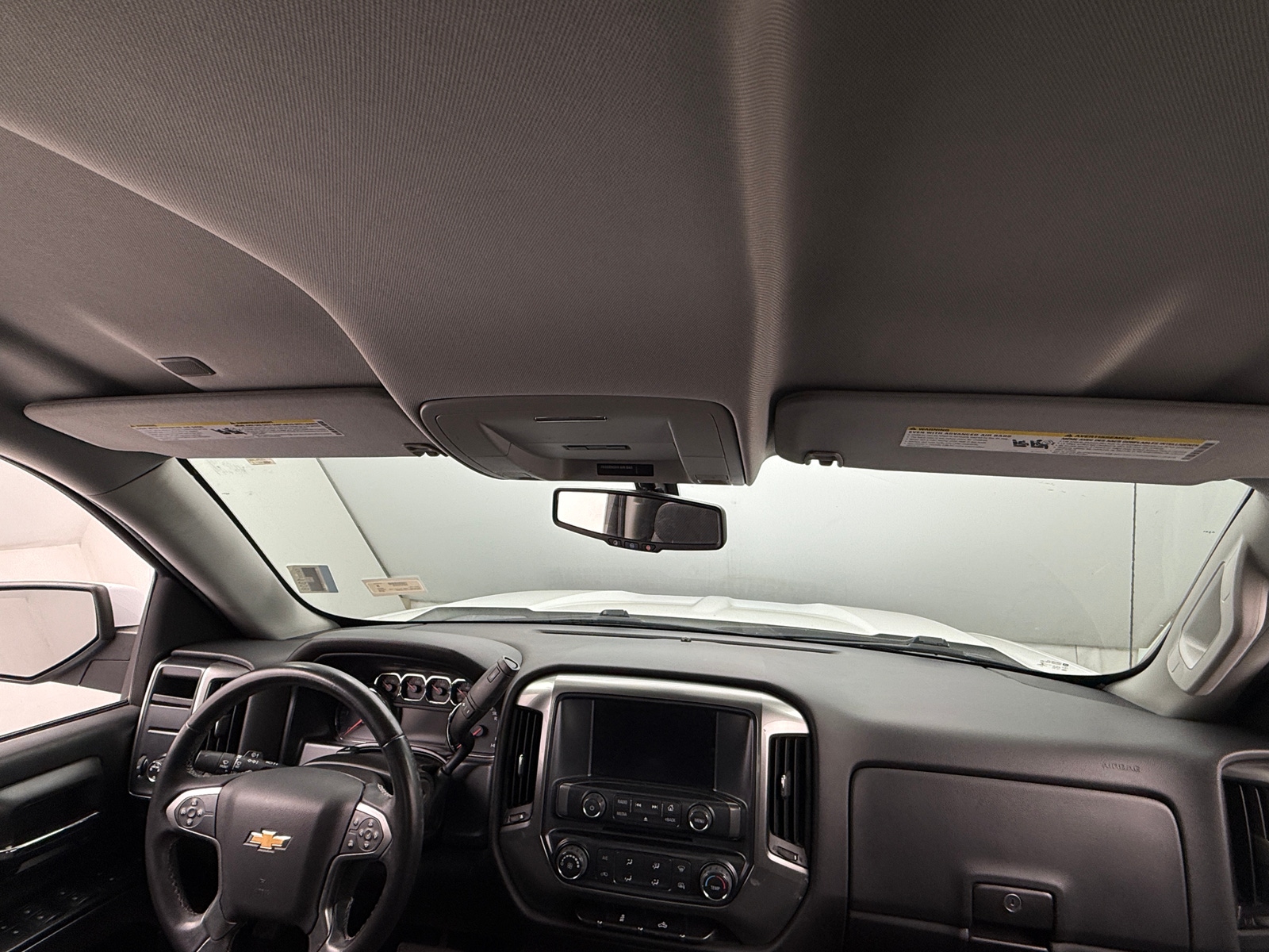 Thumbnail: 2018 Chevrolet Silverado 1500 - 3