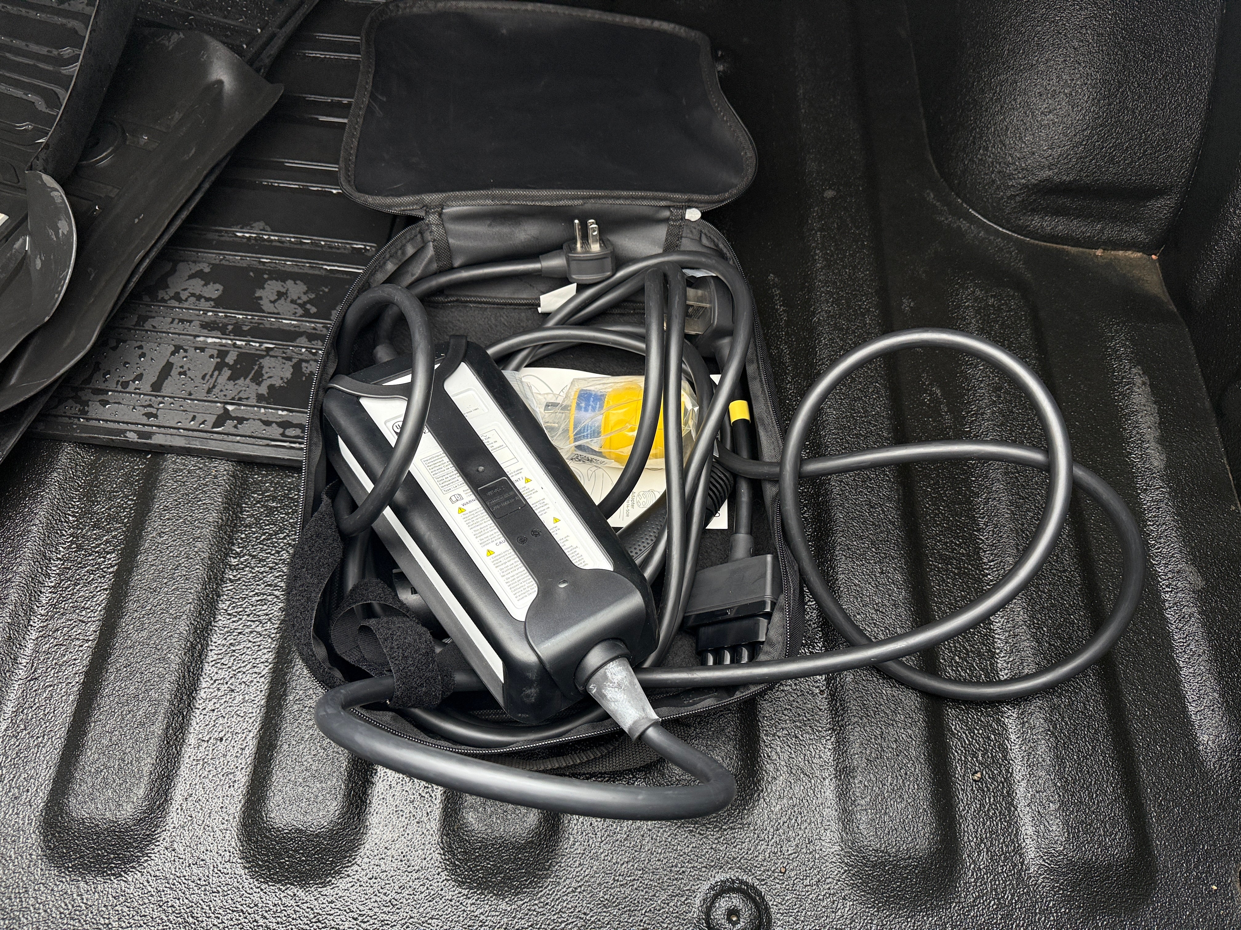 Used 2023 Ford F-150 Lightning XLT with VIN 1FTVW1EL4PWG34982 for sale in Oak Creek, WI