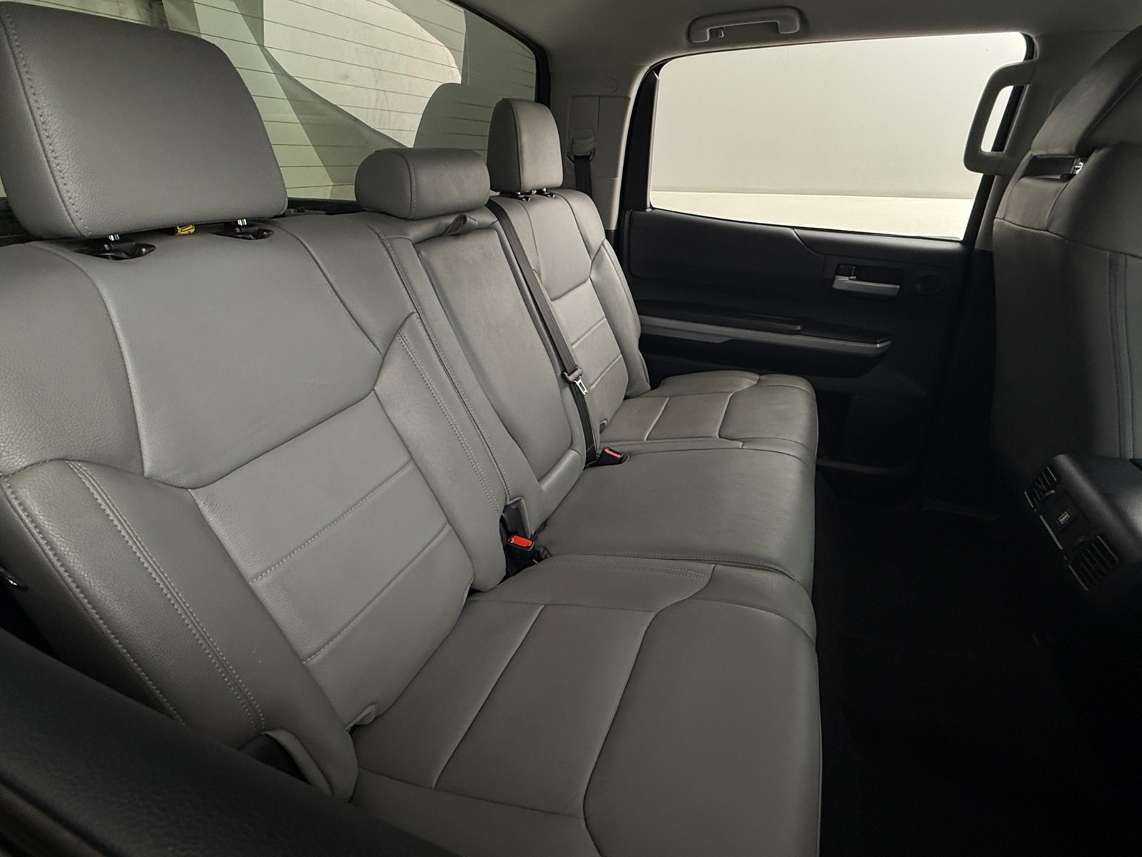 Thumbnail: 2021 Toyota Tundra - 6