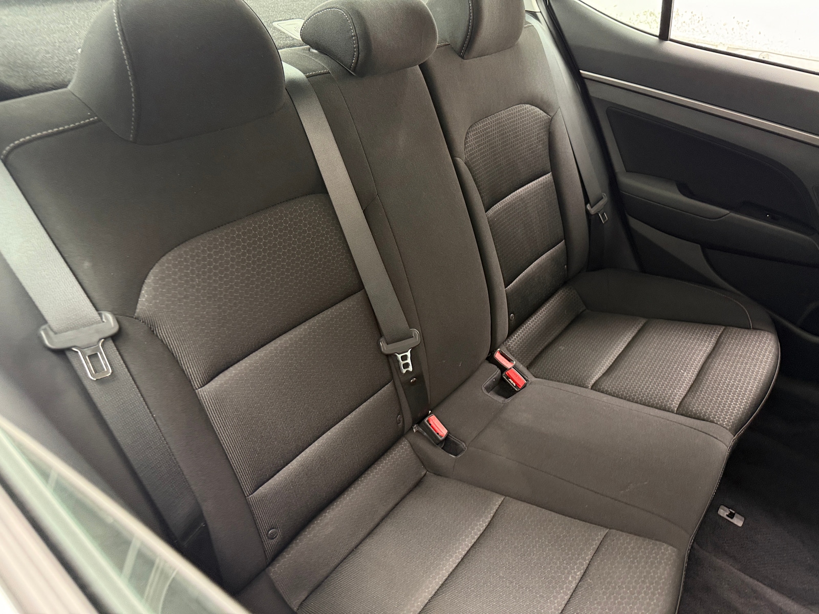 Thumbnail: 2017 Hyundai Elantra - 6