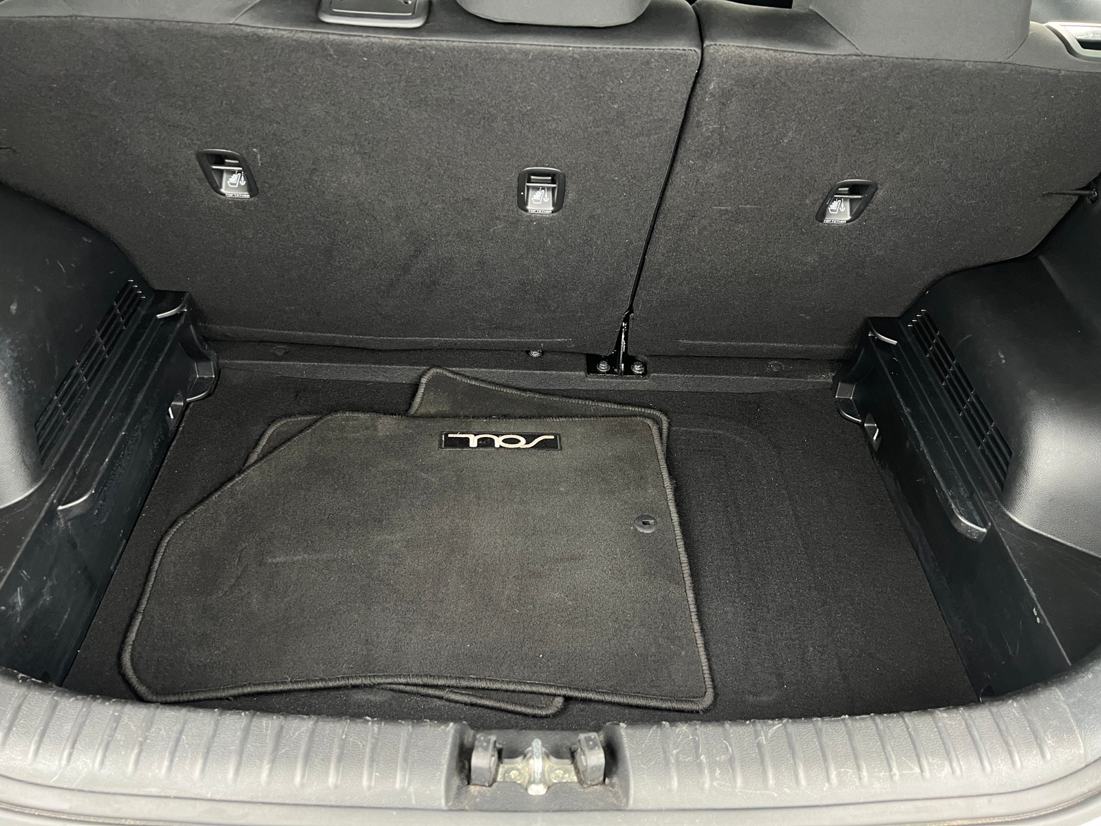 Thumbnail: 2020 Kia Soul - 7