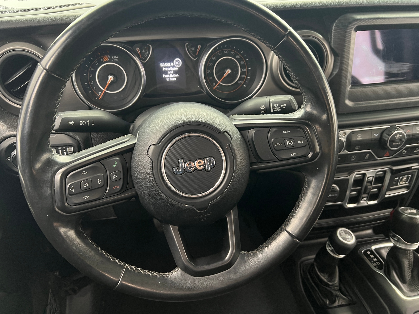 Thumbnail: 2022 Jeep Wrangler - 5