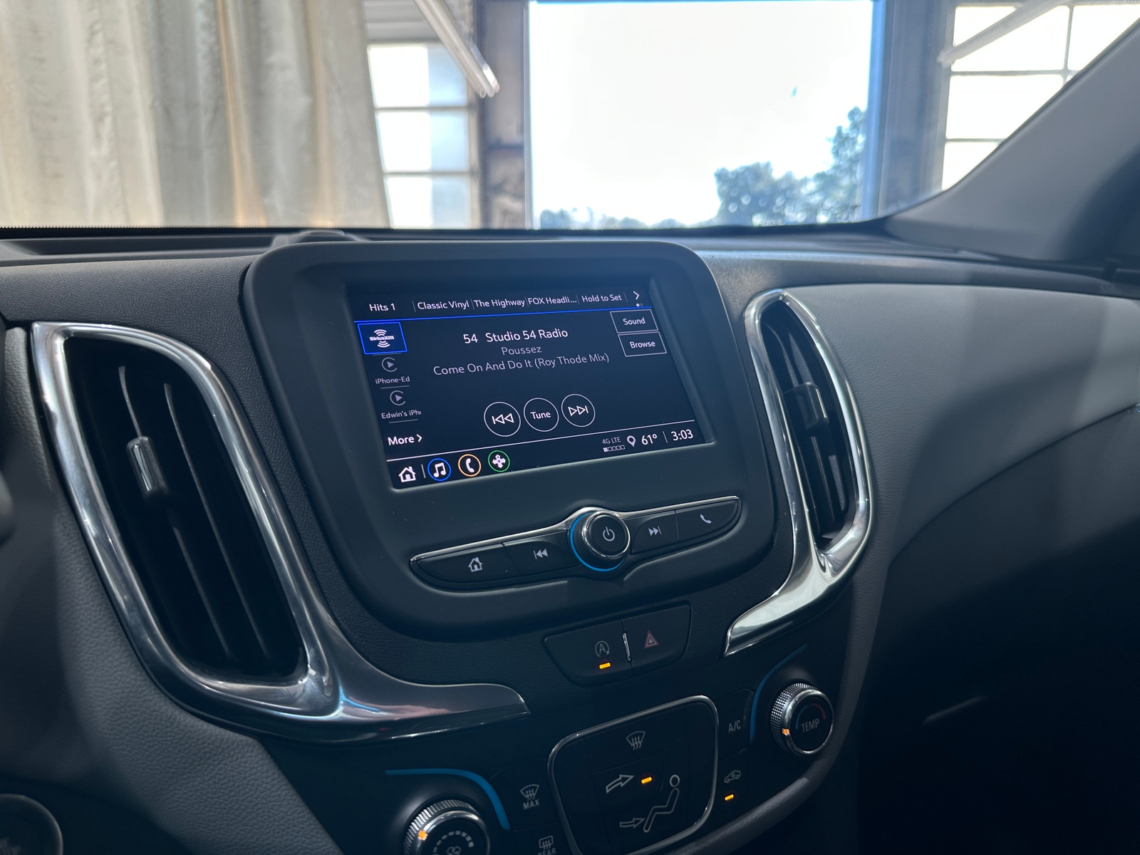 Thumbnail: 2024 Chevrolet Equinox - 4