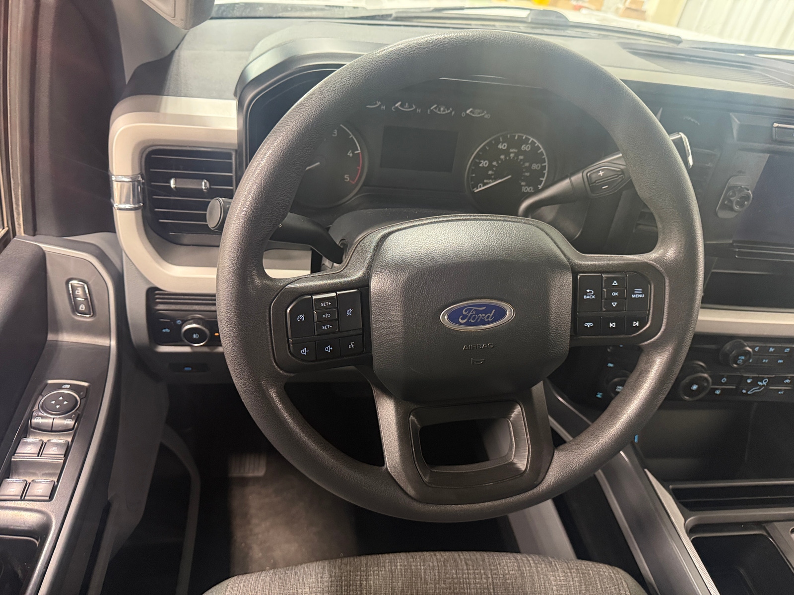 Thumbnail: 2024 Ford Econoline - 5