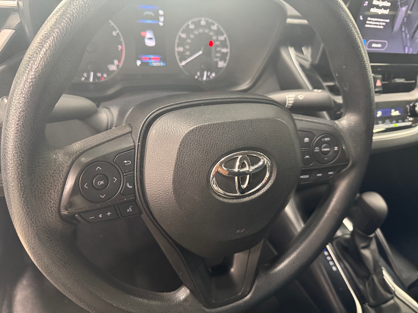 Thumbnail: 2023 Toyota Corolla - 5