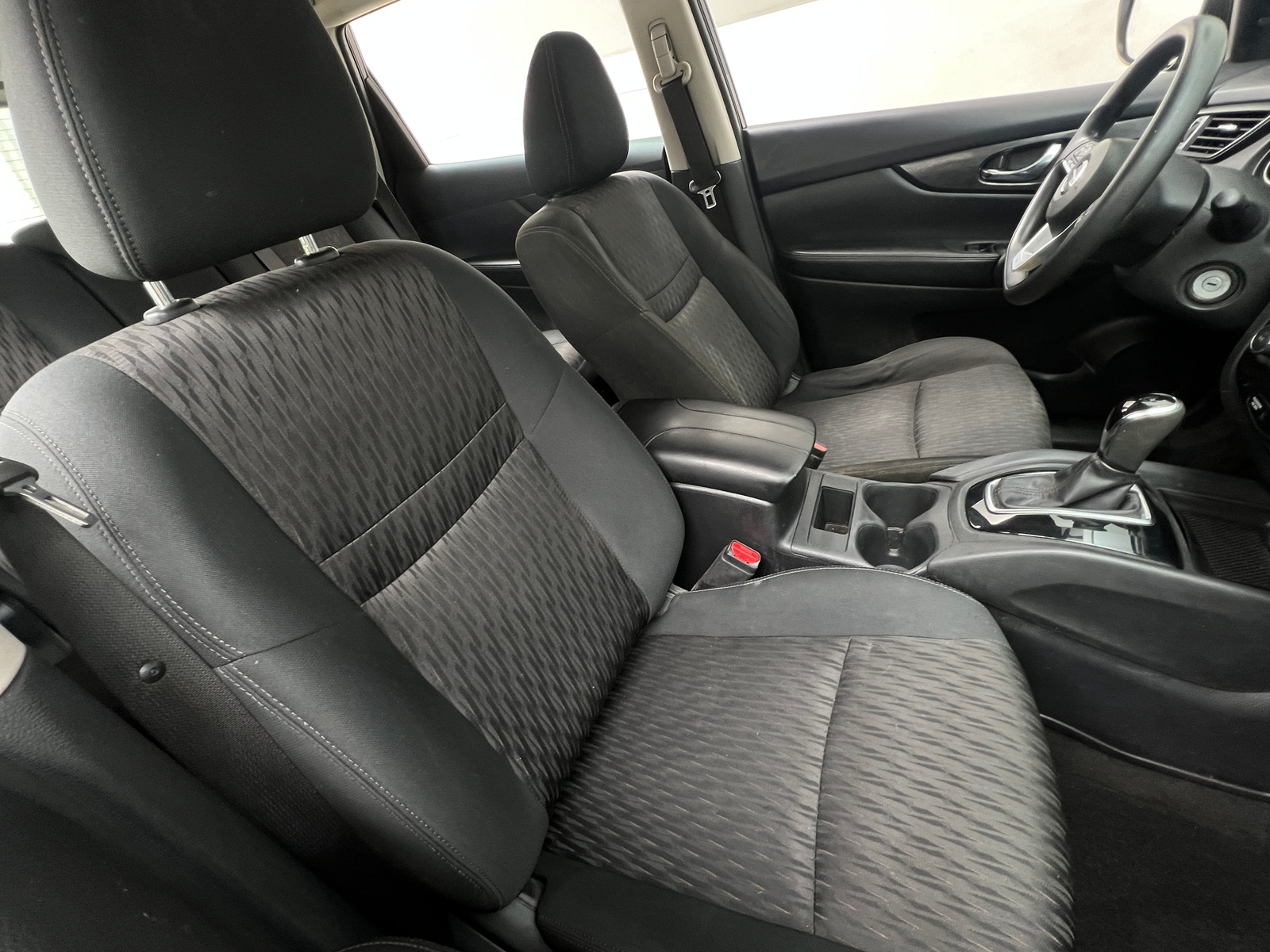 Thumbnail: 2018 Nissan Rogue - 2