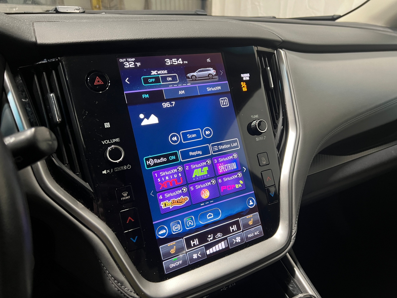 Thumbnail: 2022 Subaru Outback - 4