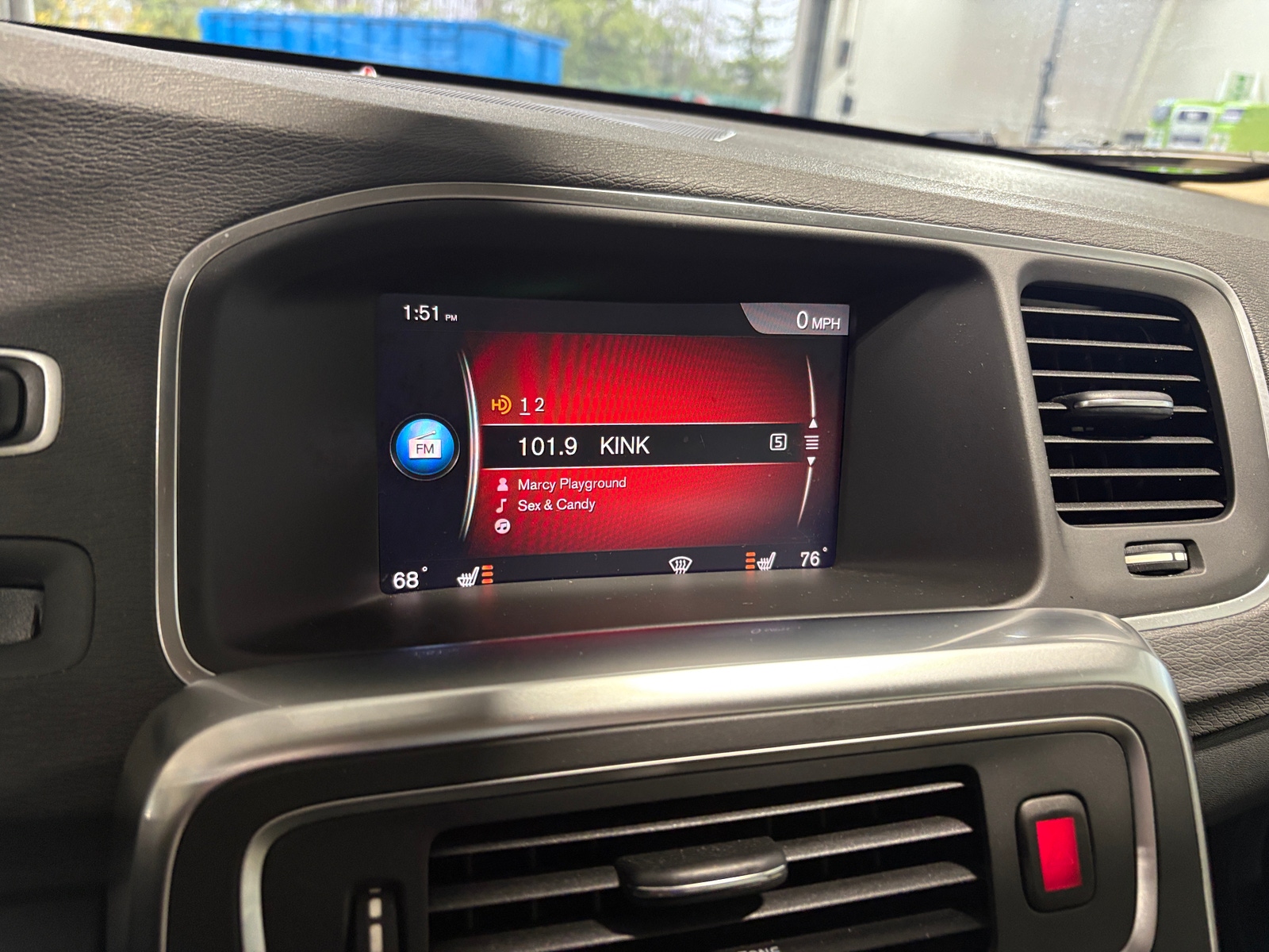 Thumbnail: 2018 Volvo S60 - 3