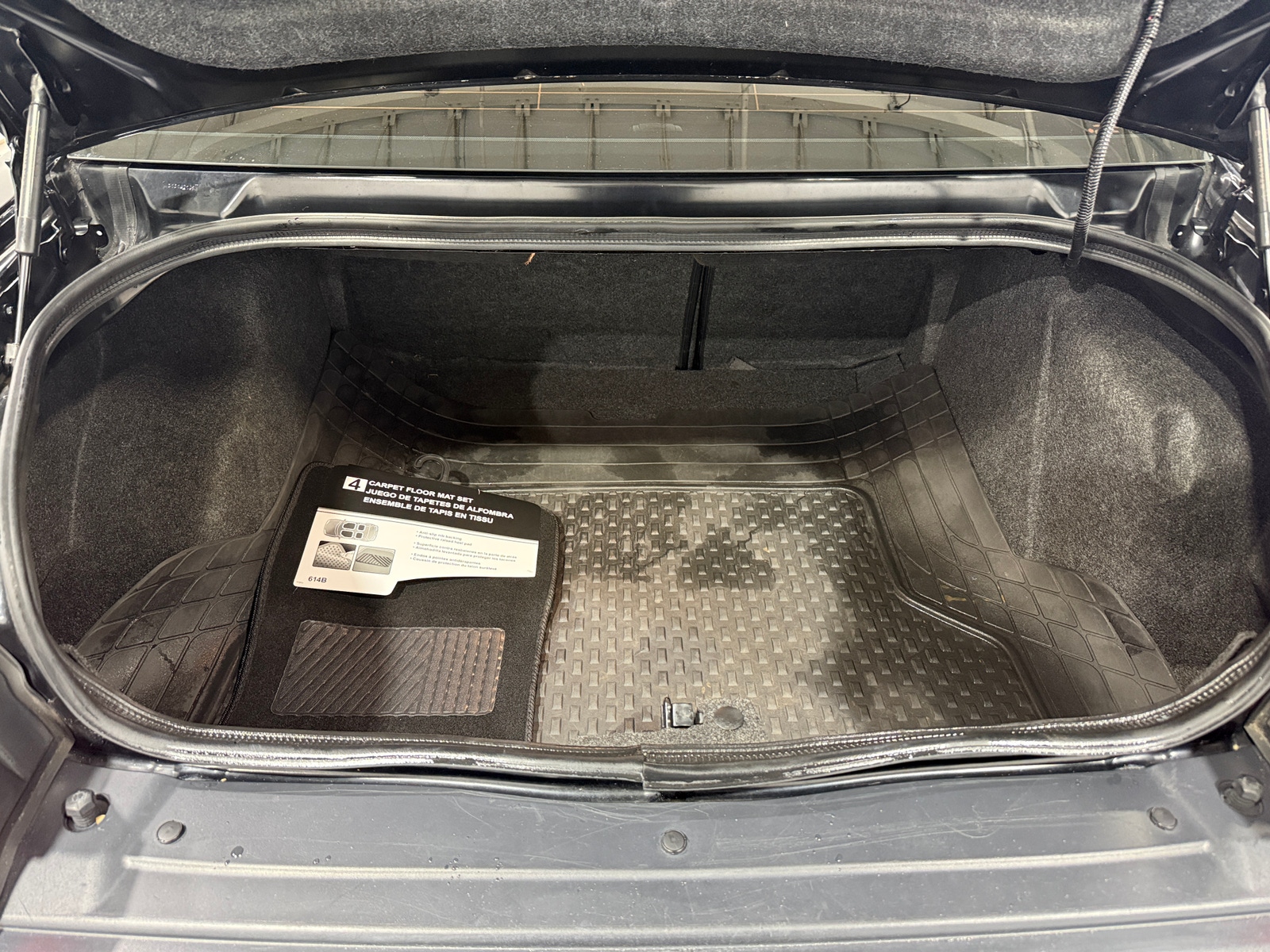 Thumbnail: 2016 Dodge Challenger - 5