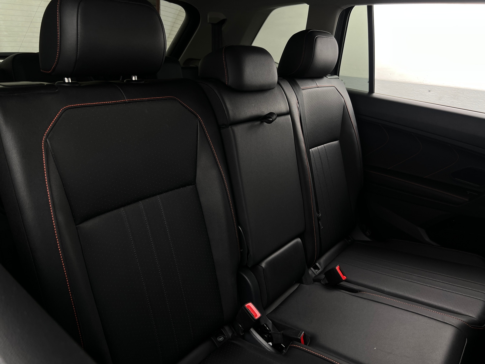 Thumbnail: 2024 Volkswagen Tiguan - 5