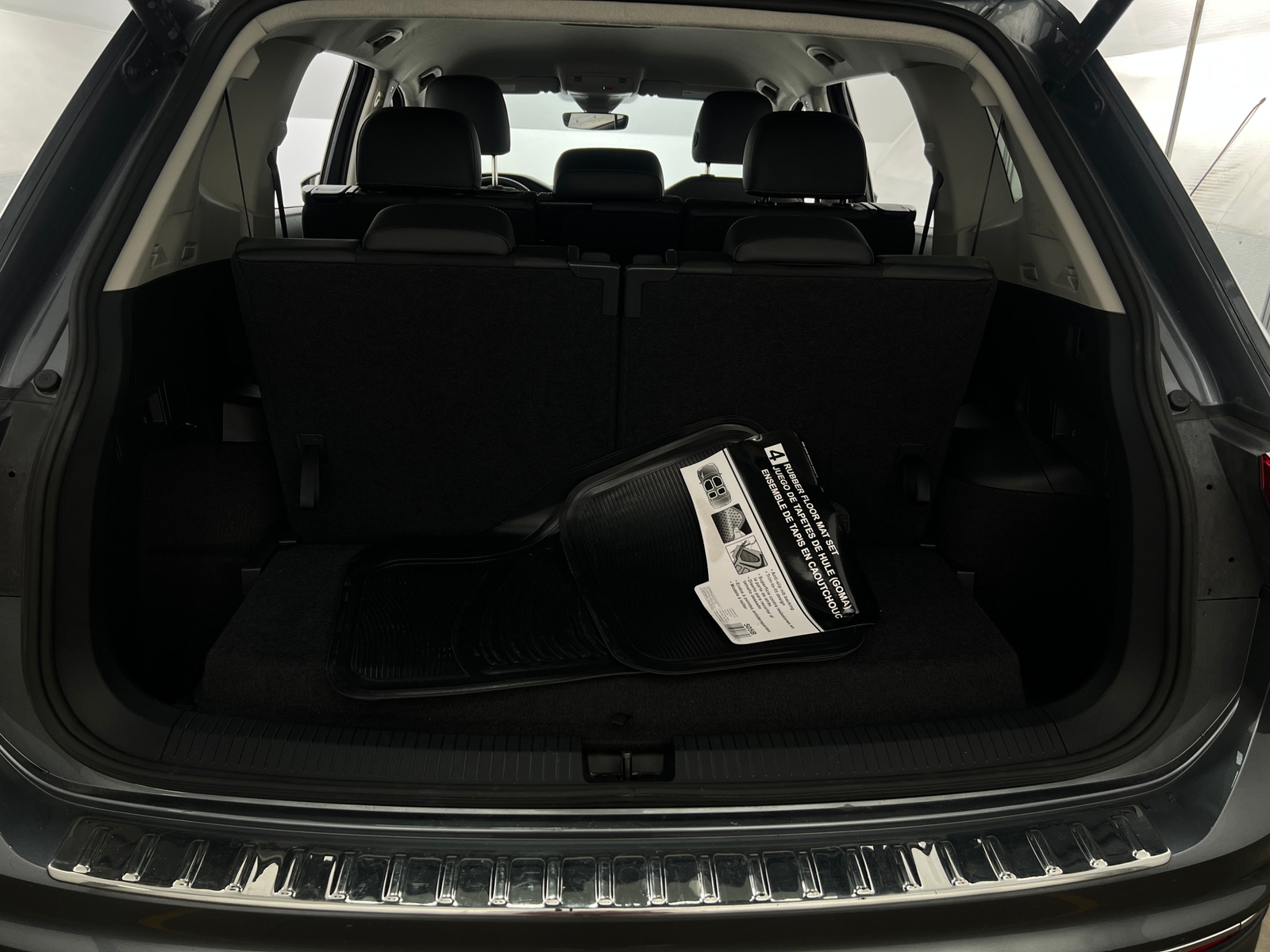 Thumbnail: 2024 Volkswagen Tiguan - 6