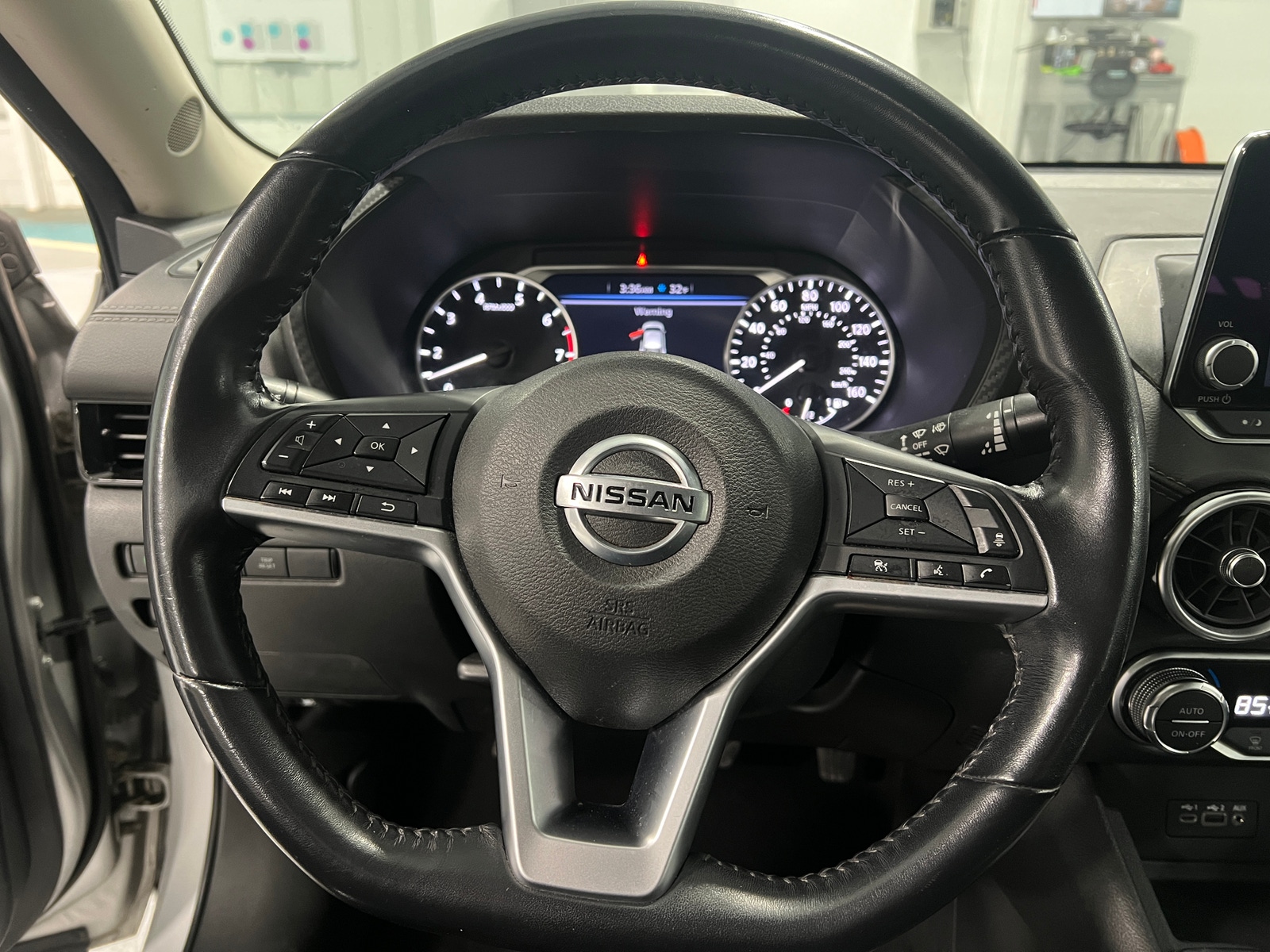 Thumbnail: 2021 Nissan Sentra - 5