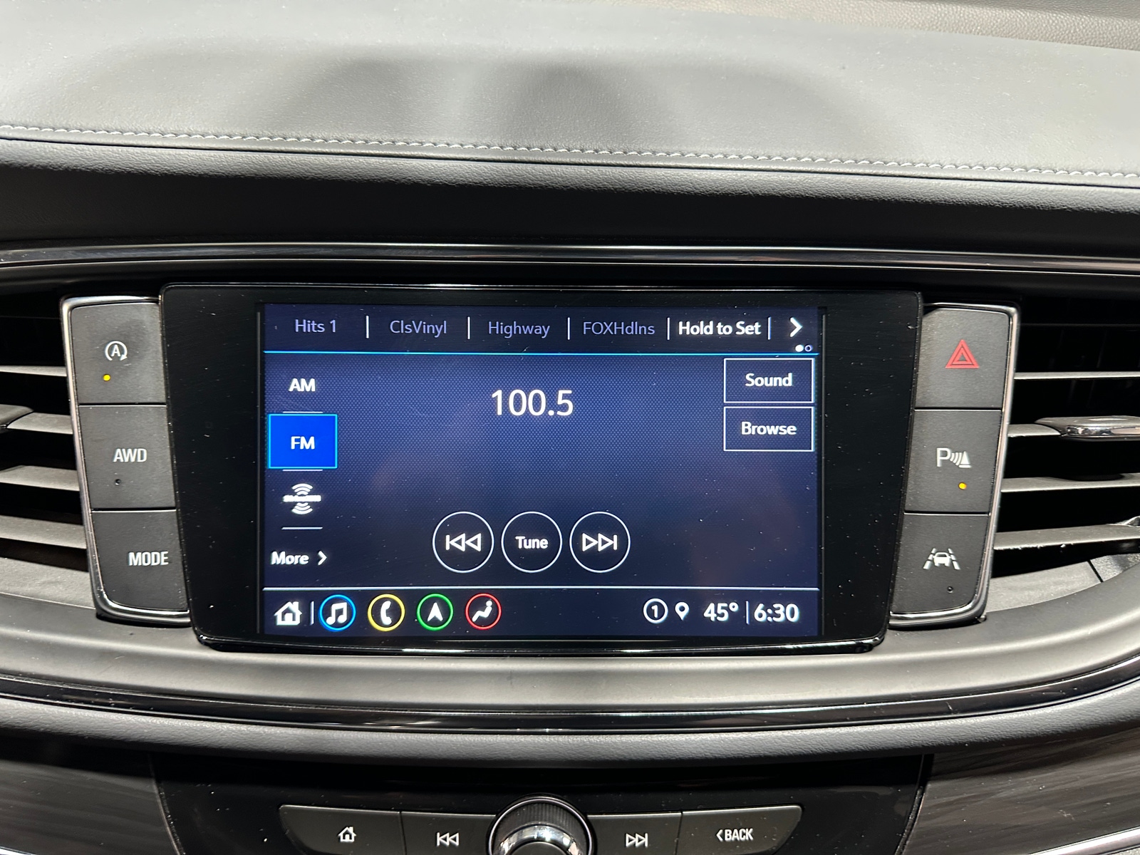 Thumbnail: 2022 Buick Enclave - 3