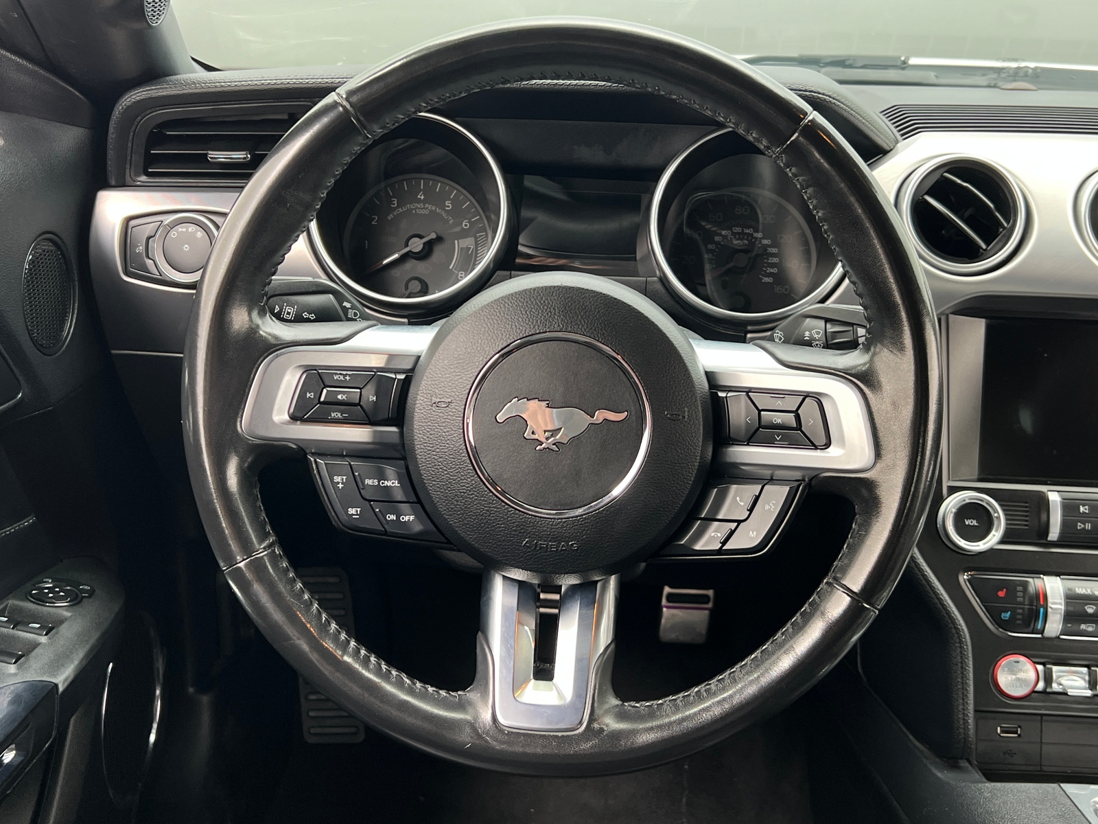 Thumbnail: 2022 Ford Mustang - 5