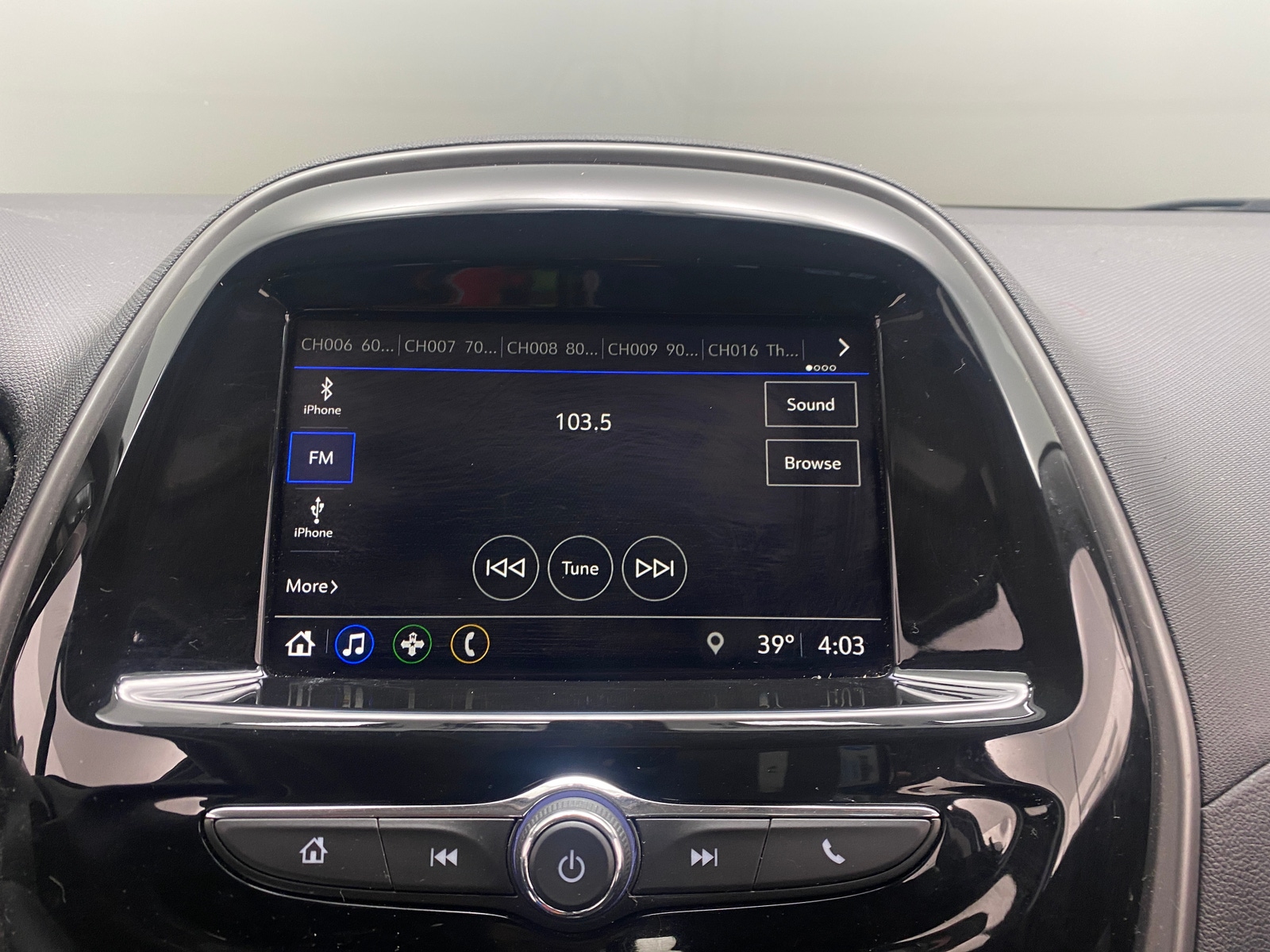 Thumbnail: 2020 Chevrolet Spark - 4