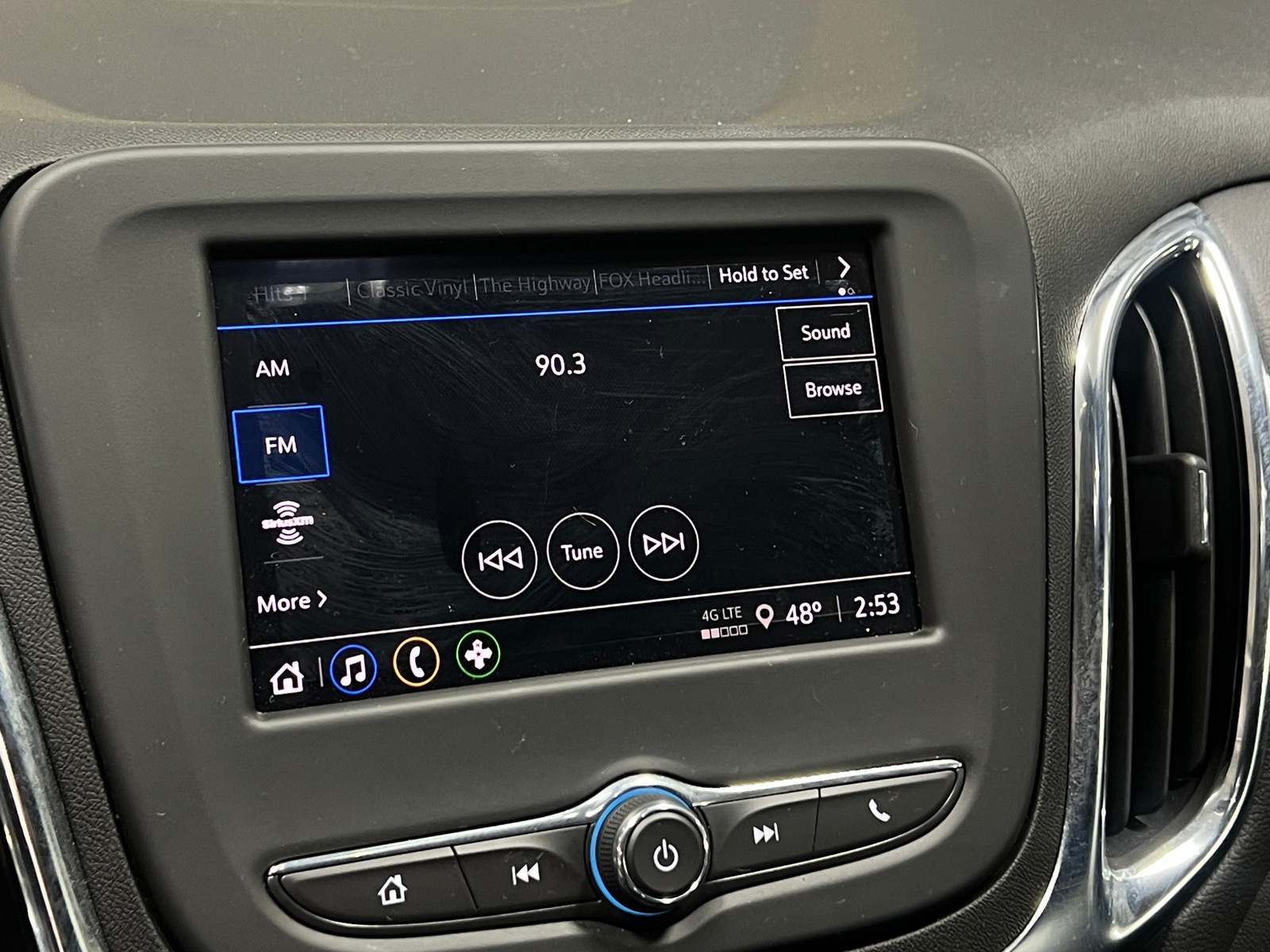 Thumbnail: 2024 Chevrolet Equinox - 4