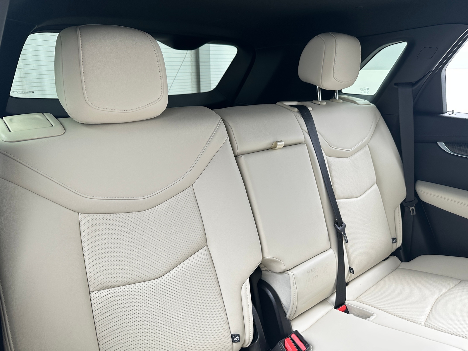 Thumbnail: 2023 Cadillac XT5 - 5