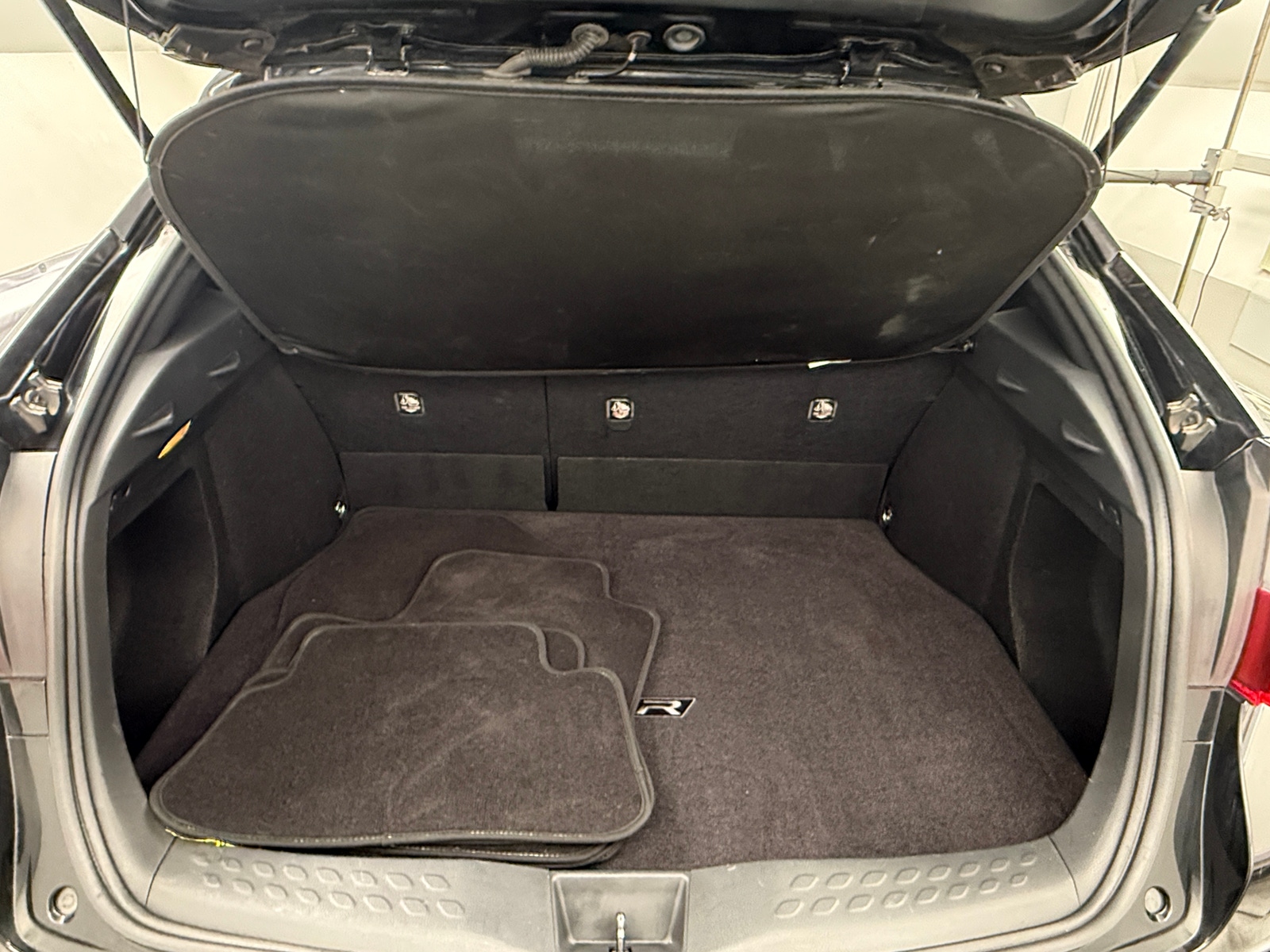 Thumbnail: 2021 Toyota C-HR - 7