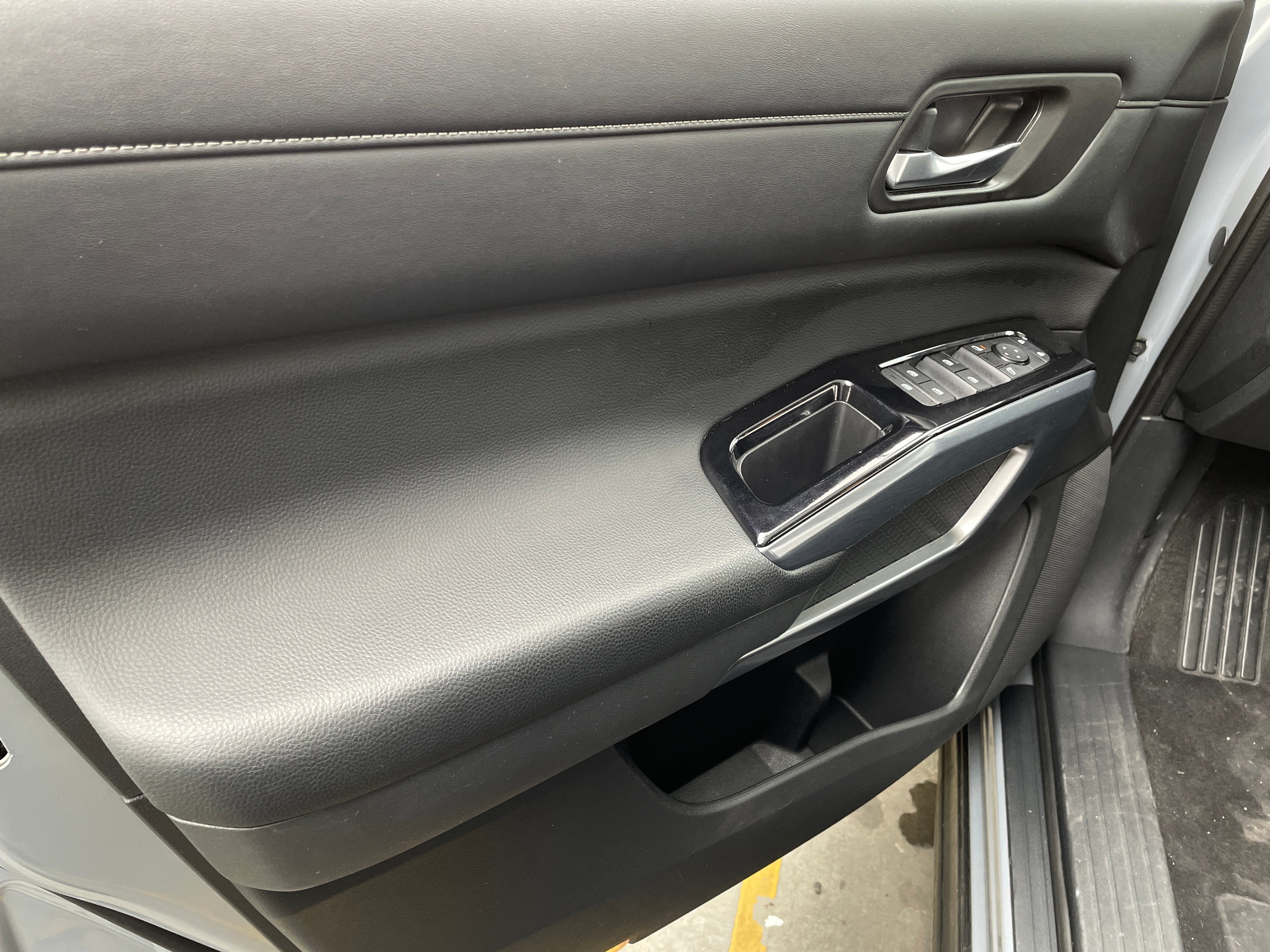 2022 Nissan Pathfinder