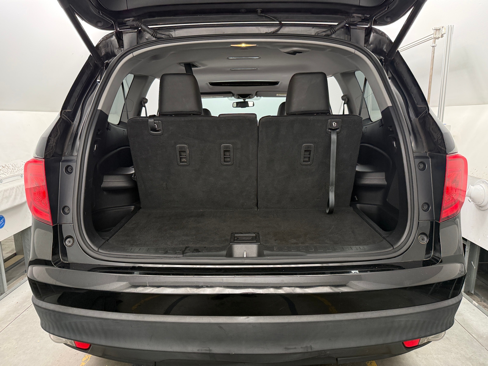 Thumbnail: 2018 Honda Pilot - 6