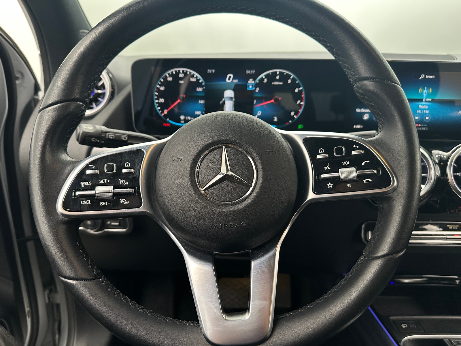 Thumbnail: 2023 Mercedes-Benz GLA - 4