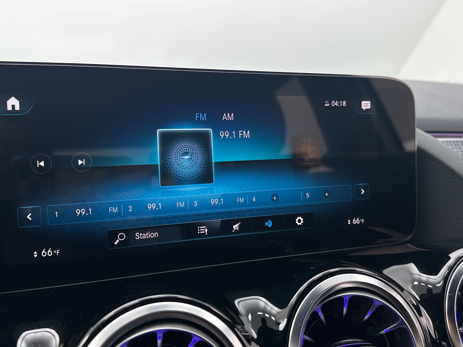 Thumbnail: 2023 Mercedes-Benz GLA - 3