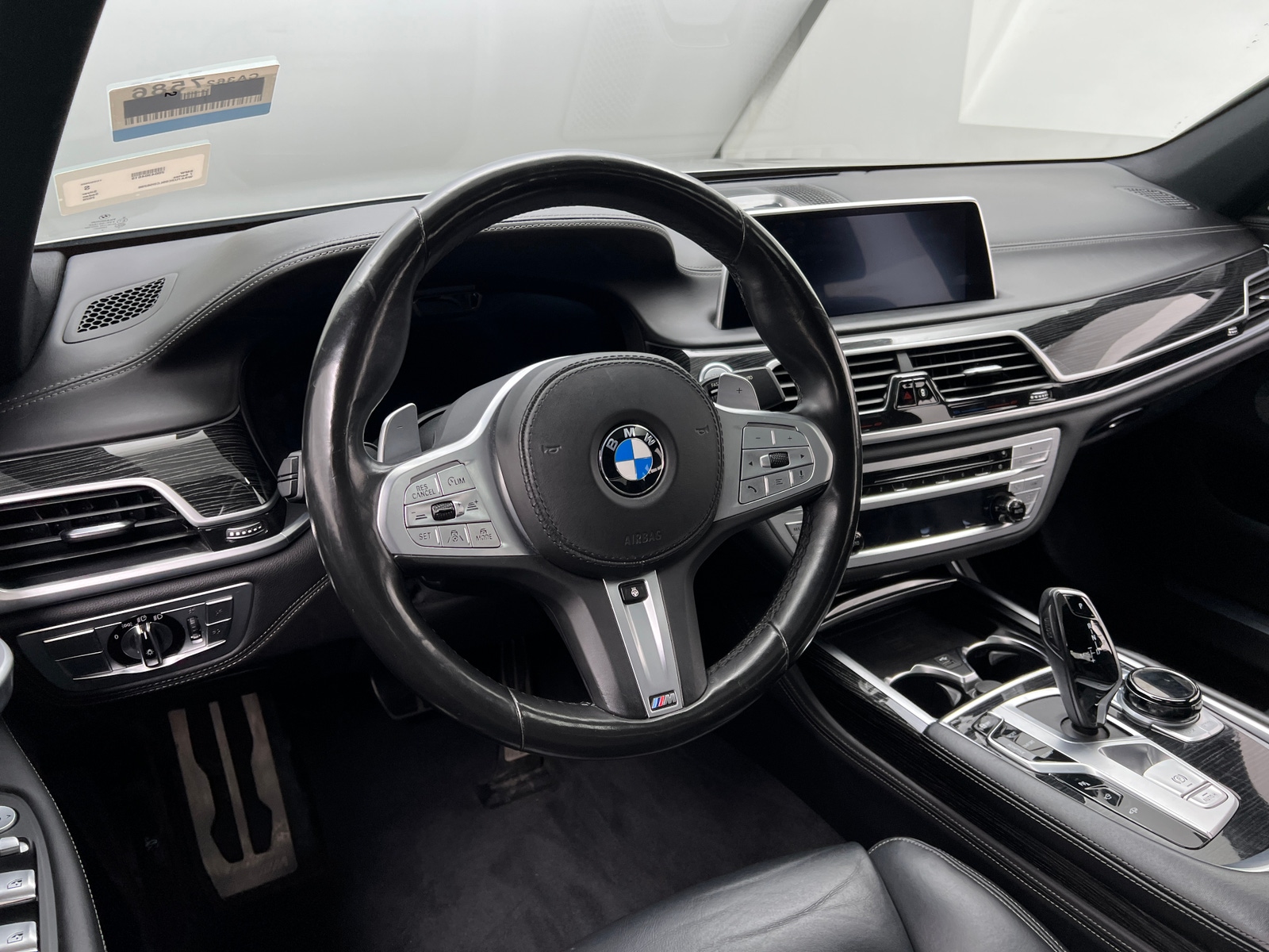 Thumbnail: 2020 BMW 7 Series - 4
