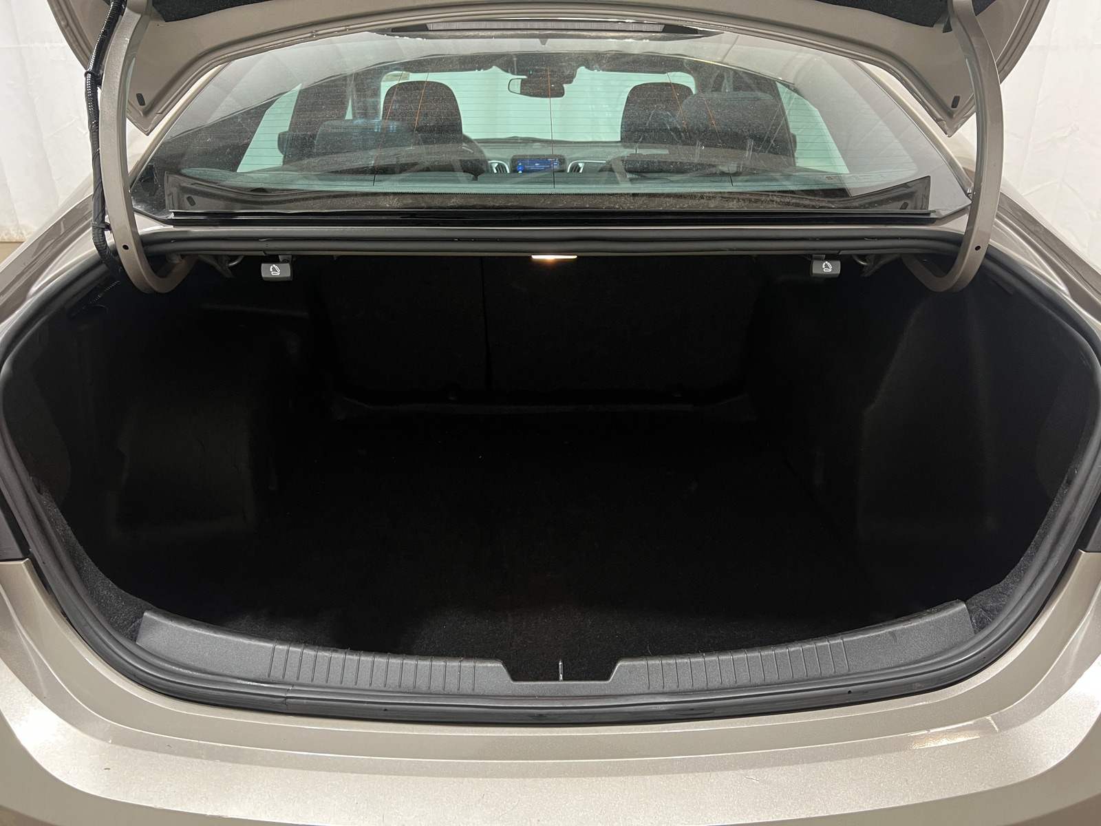 Thumbnail: 2024 Chevrolet Malibu - 7