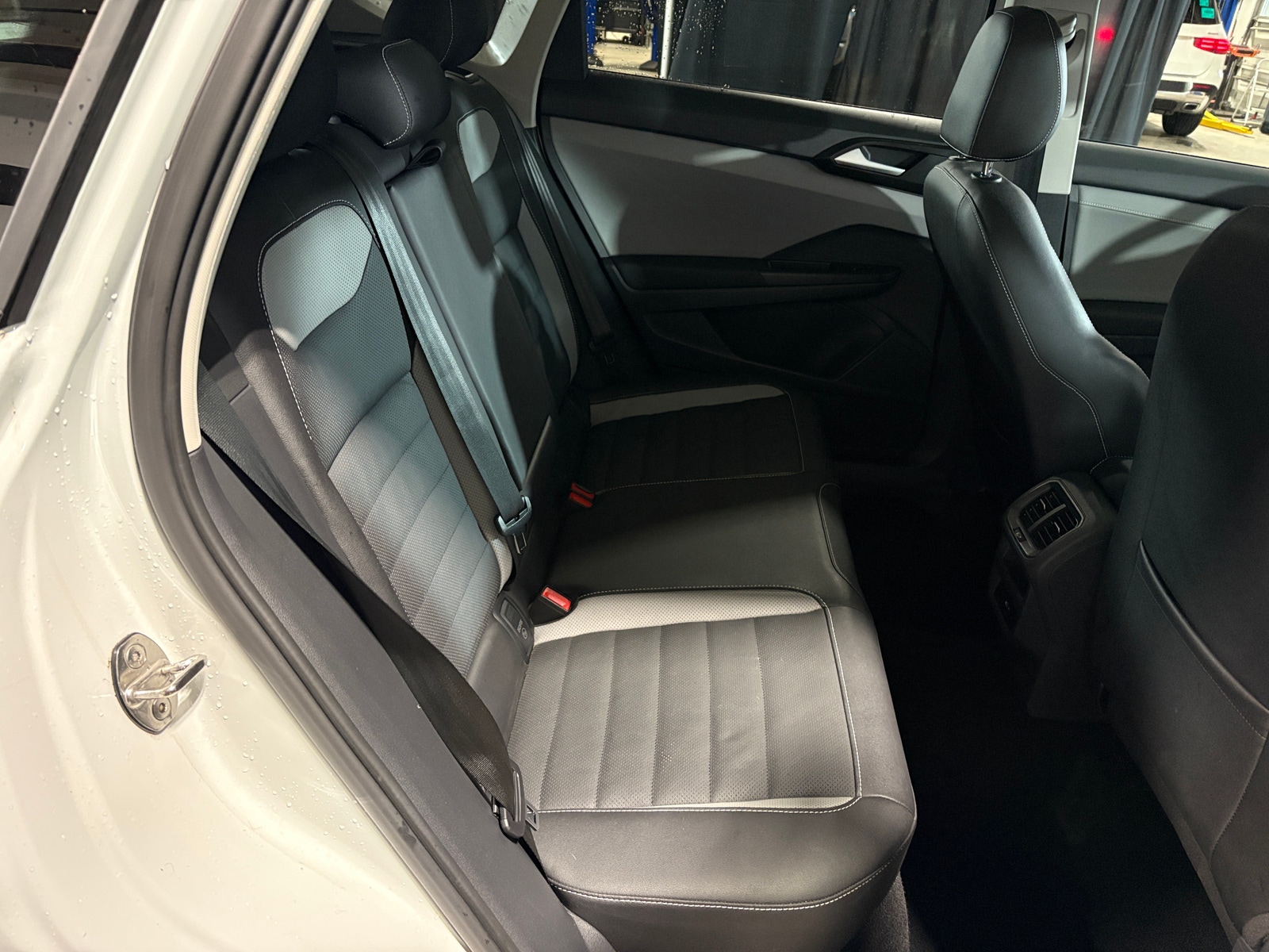 Thumbnail: 2022 Volkswagen Taos - 5