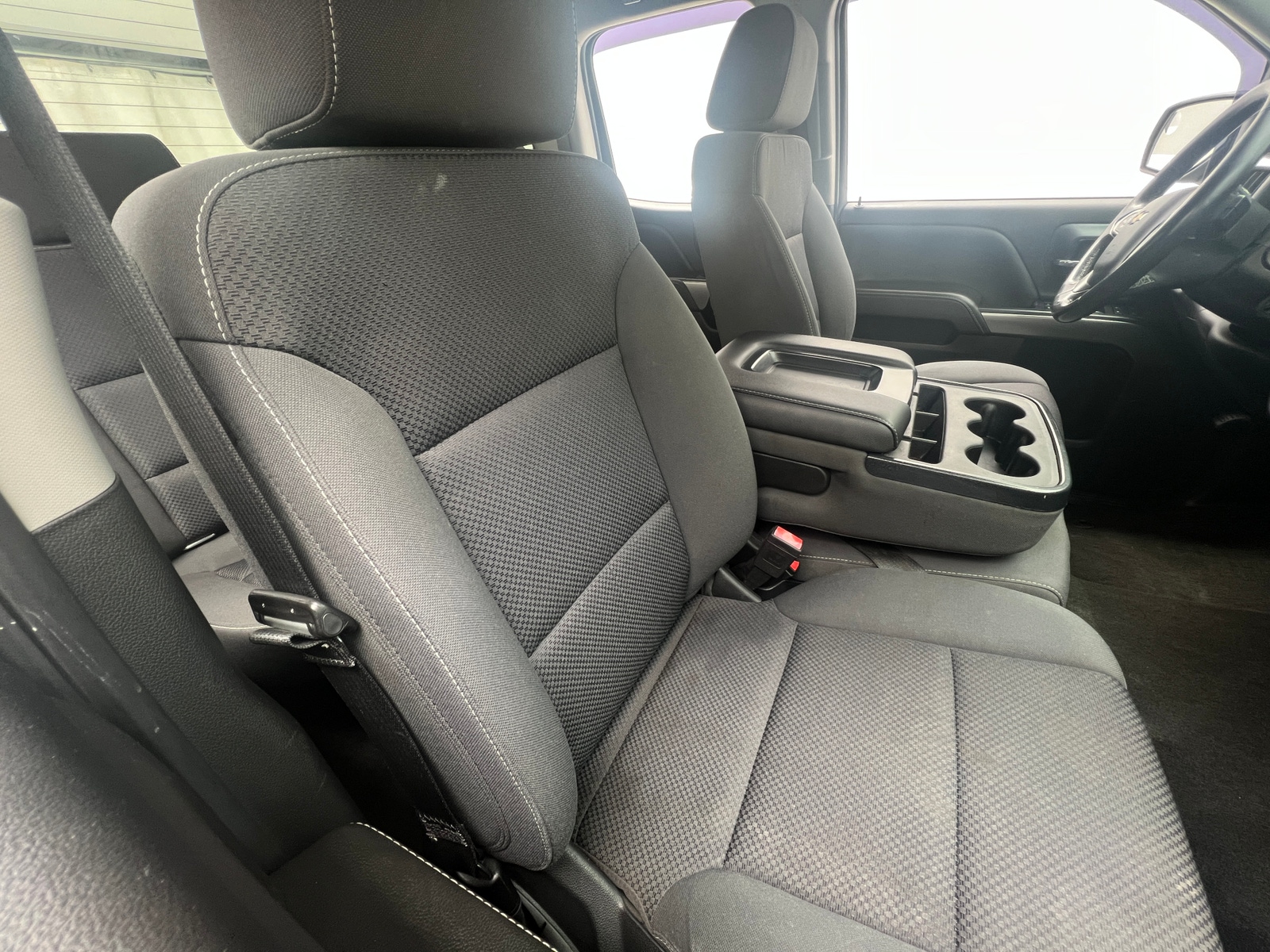 Thumbnail: 2018 Chevrolet Silverado 1500 - 2