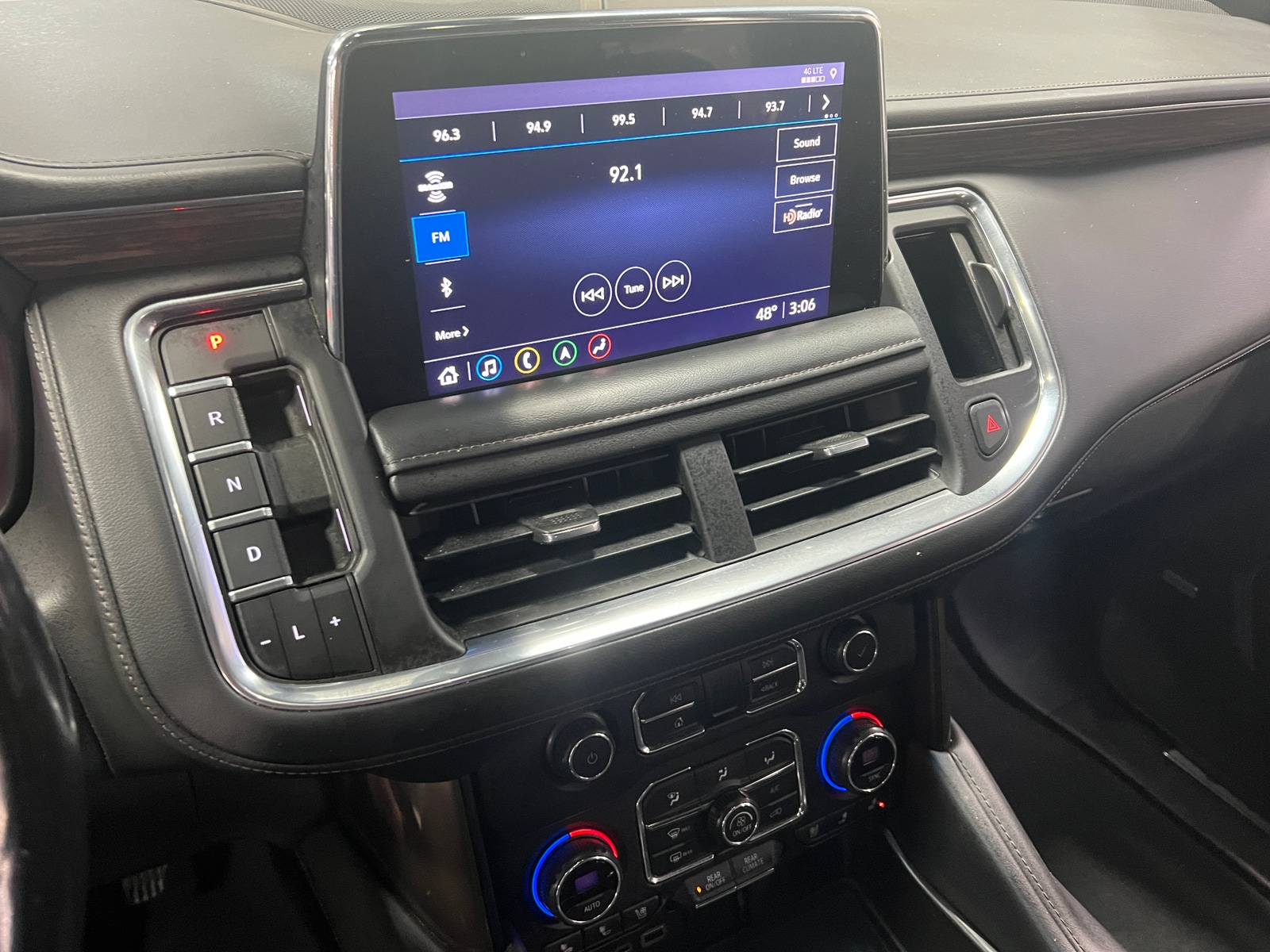 Thumbnail: 2021 Chevrolet Suburban - 3