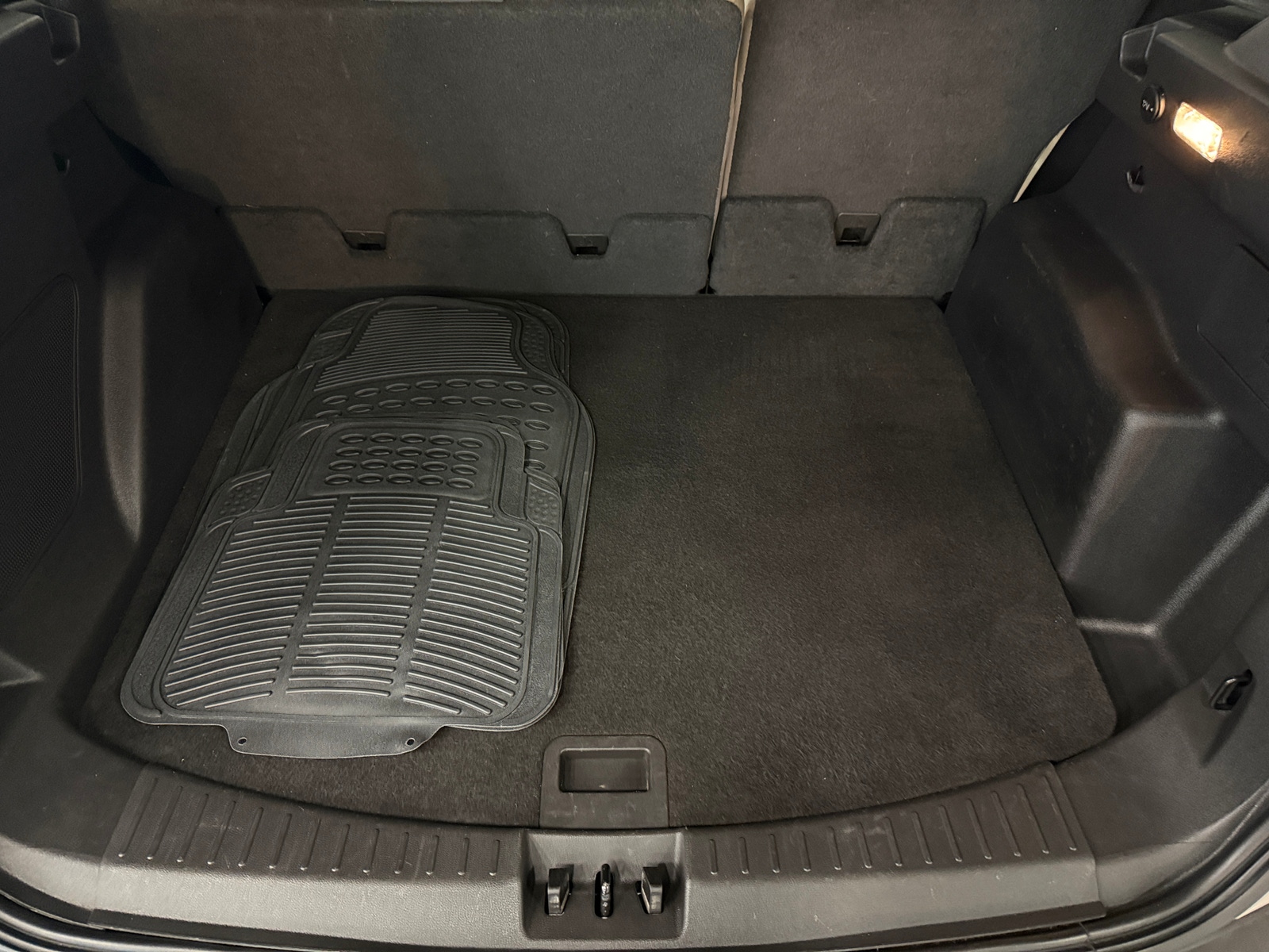 Thumbnail: 2019 Ford Escape - 6