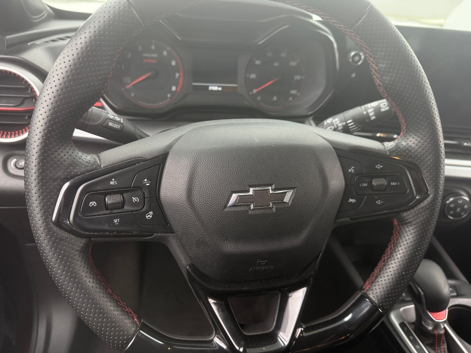 Thumbnail: 2024 Chevrolet Trax - 5