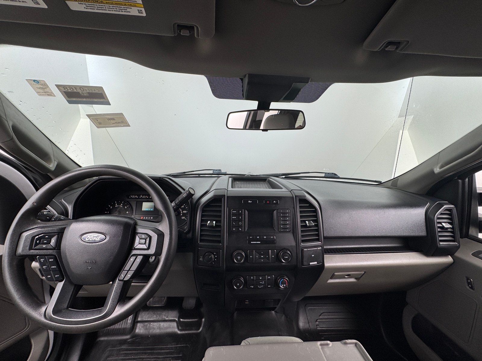 Thumbnail: 2020 Ford Econoline - 3